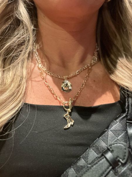 The cutest necklace from Amazon
Country concert
Nashville jewelry 

#LTKFestival #LTKfindsunder50 #LTKbeauty