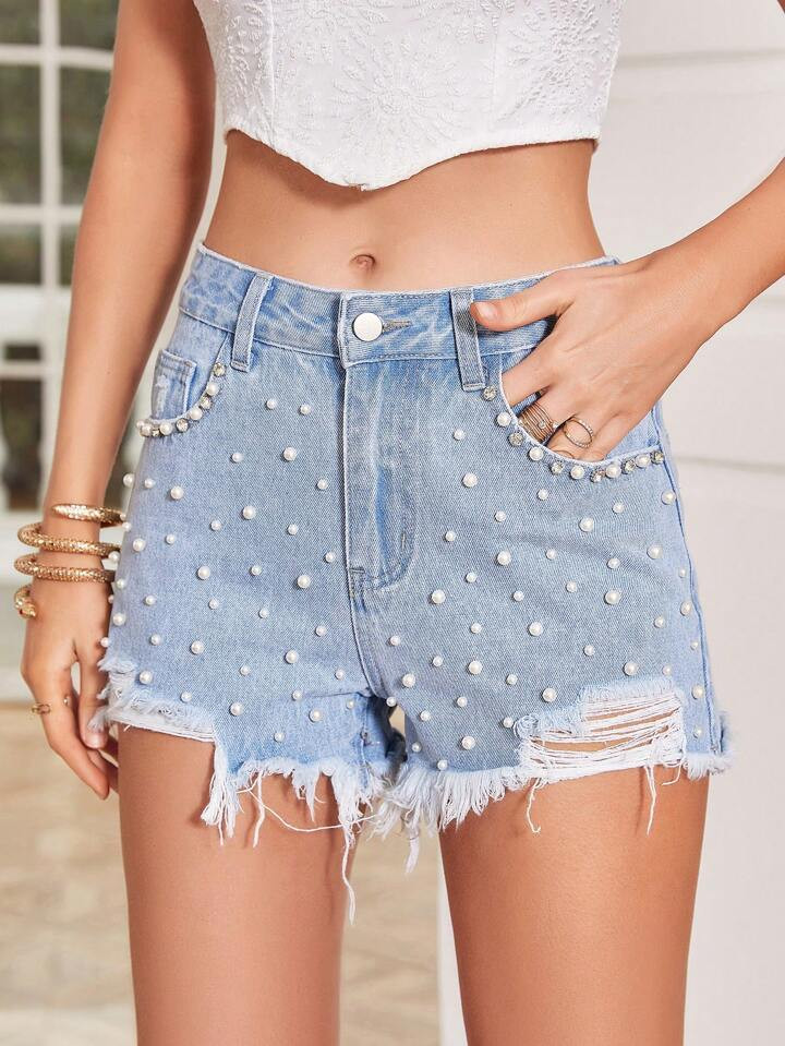 Pearls Beaded Raw Hem Booty Denim Shorts | SHEIN