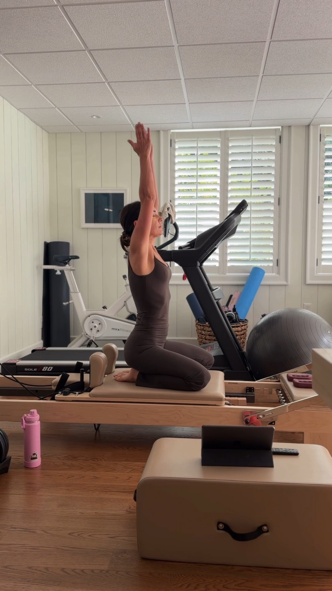 Love this chocolate brown Pilates set

#LTKActive