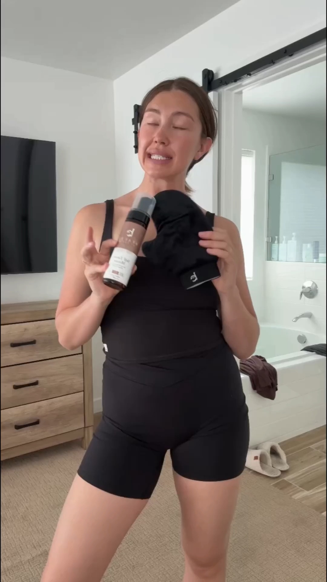 The best nontoxic tanning foam! I use medium (shown here) and extra dark!

#LTKBeauty
