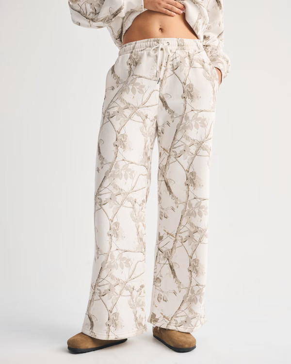 Women's High Rise Sunday Wide Leg Sweatpant | Women's New Arrivals | Abercrombie.com | Abercrombie & Fitch (US)