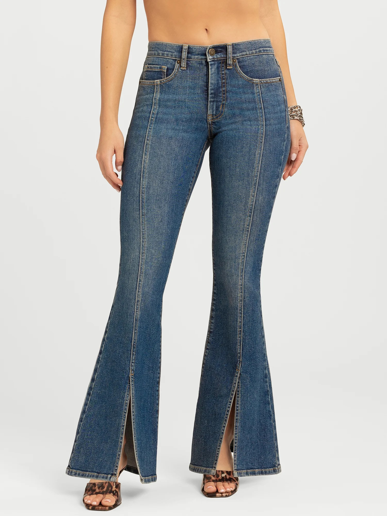 Jessica Simpson Women's Daisy Fitted Flare Jeans, 30.5", 32.5", and 34.5" Inseams, Sizes 2-16 | Walmart (US)