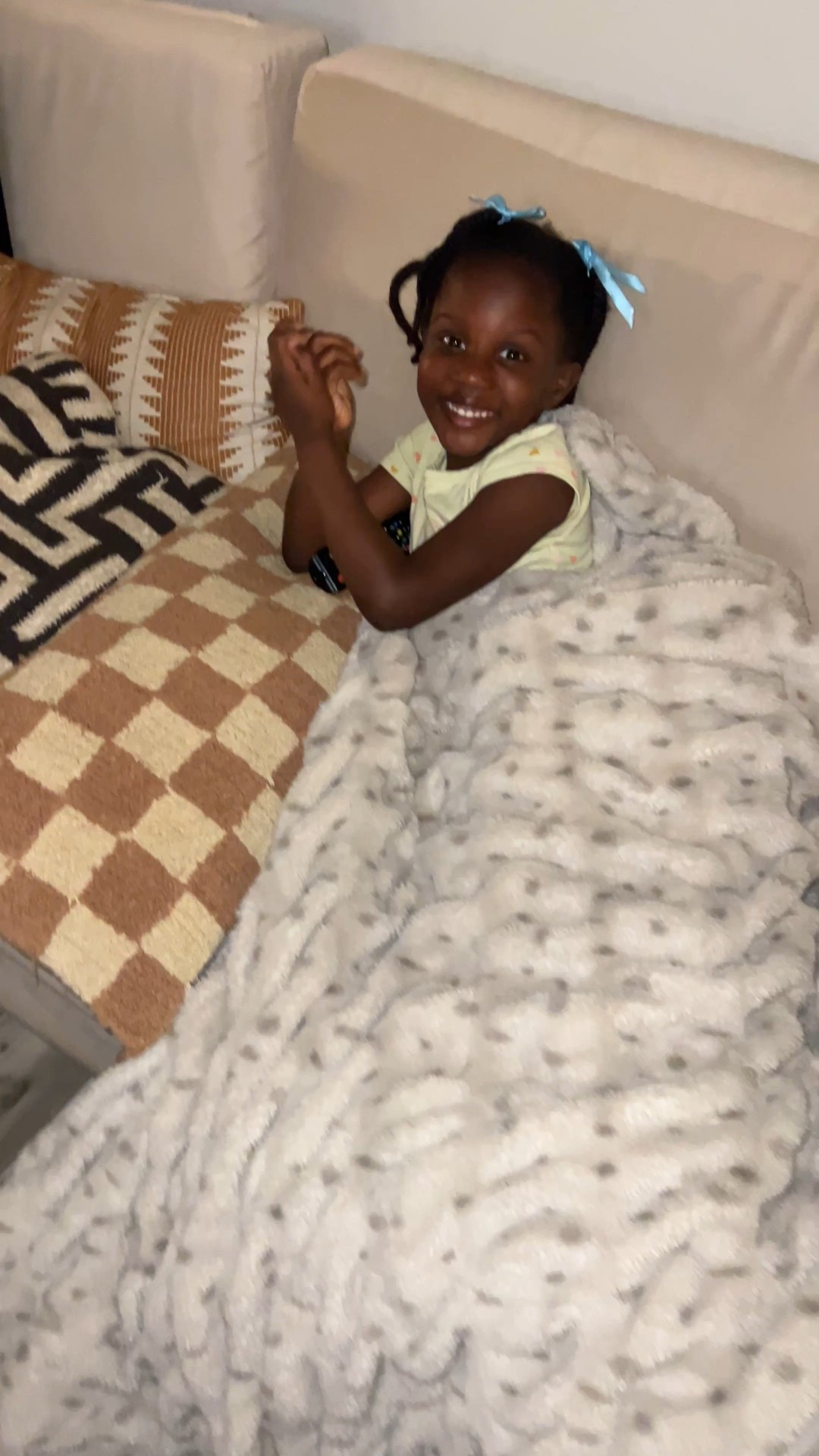 Gift idea for the cozy person in your life! This is literally the only throw blank you’ll ever need! Soft, warm and comes in so many sizes and colors  

#LTKHoliday #LTKCyberWeek #LTKGiftGuide