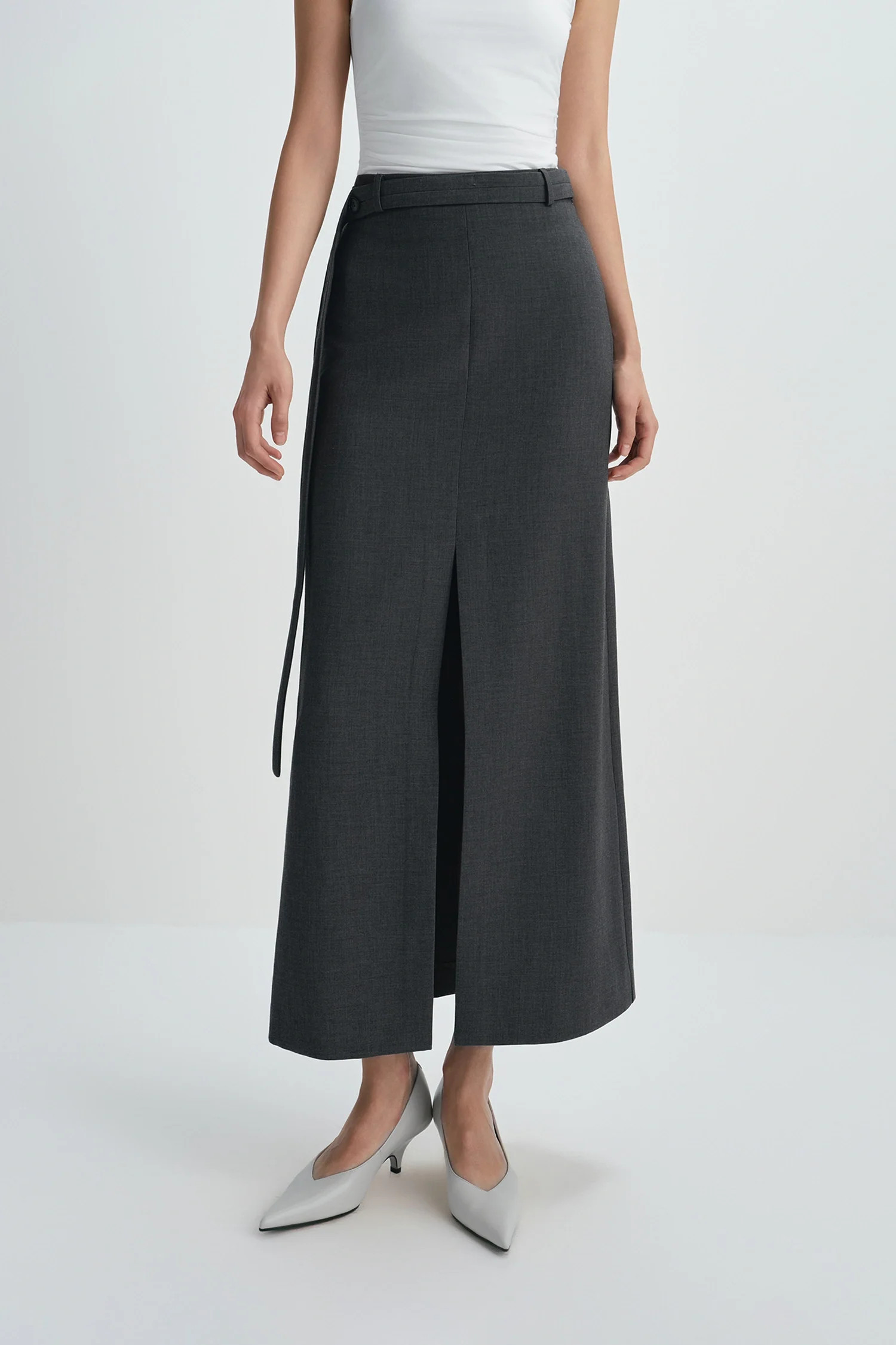 Noelia Center Slit Belted Skirt | Rue Sophie | Rue Sophie