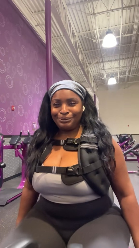 👙Summer bodies are made in the winter 💪🏾

#LTKselfcare #LTKfitnessgoals #LTKActive