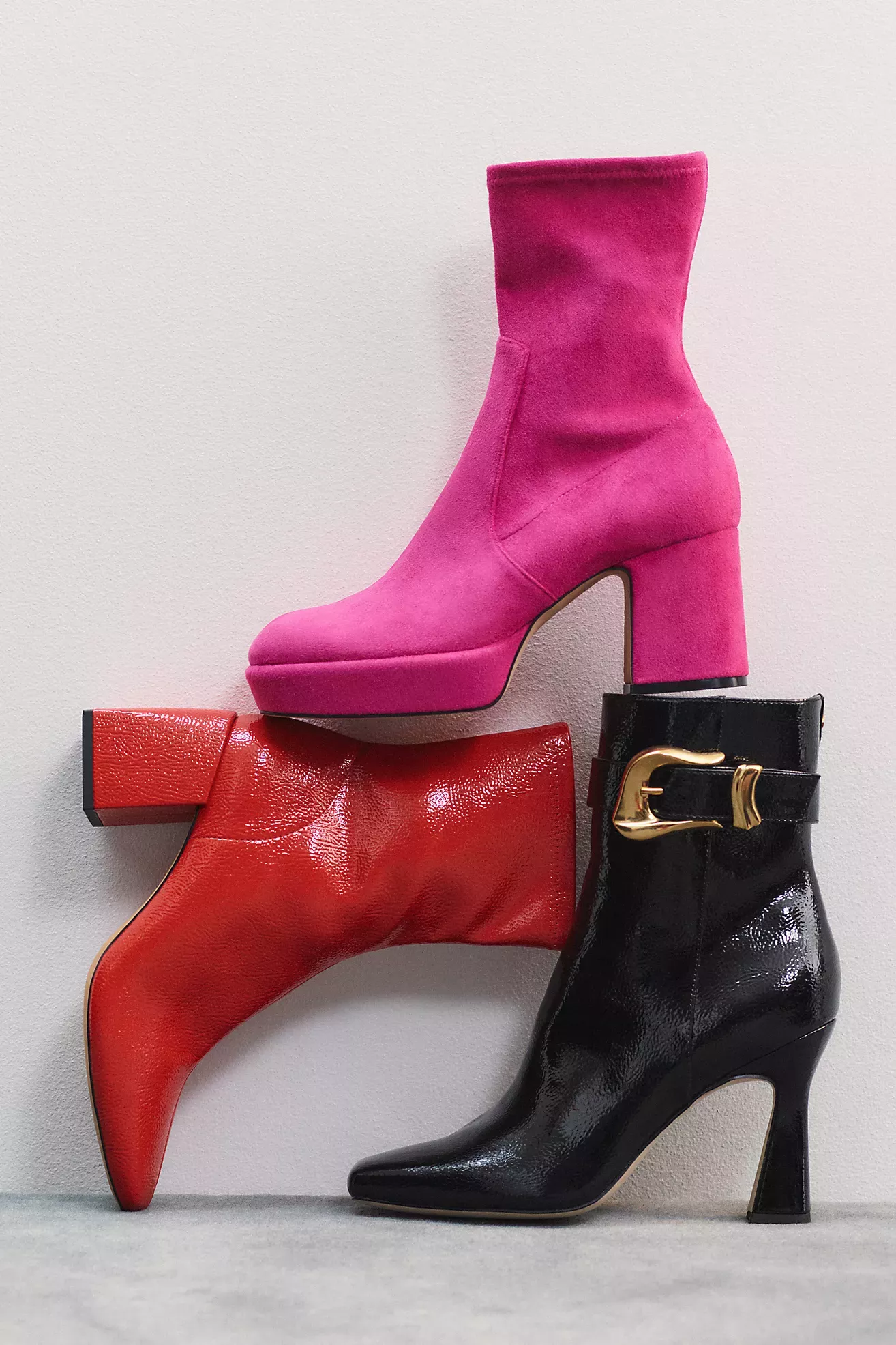 Hot pink velvet clearance boots