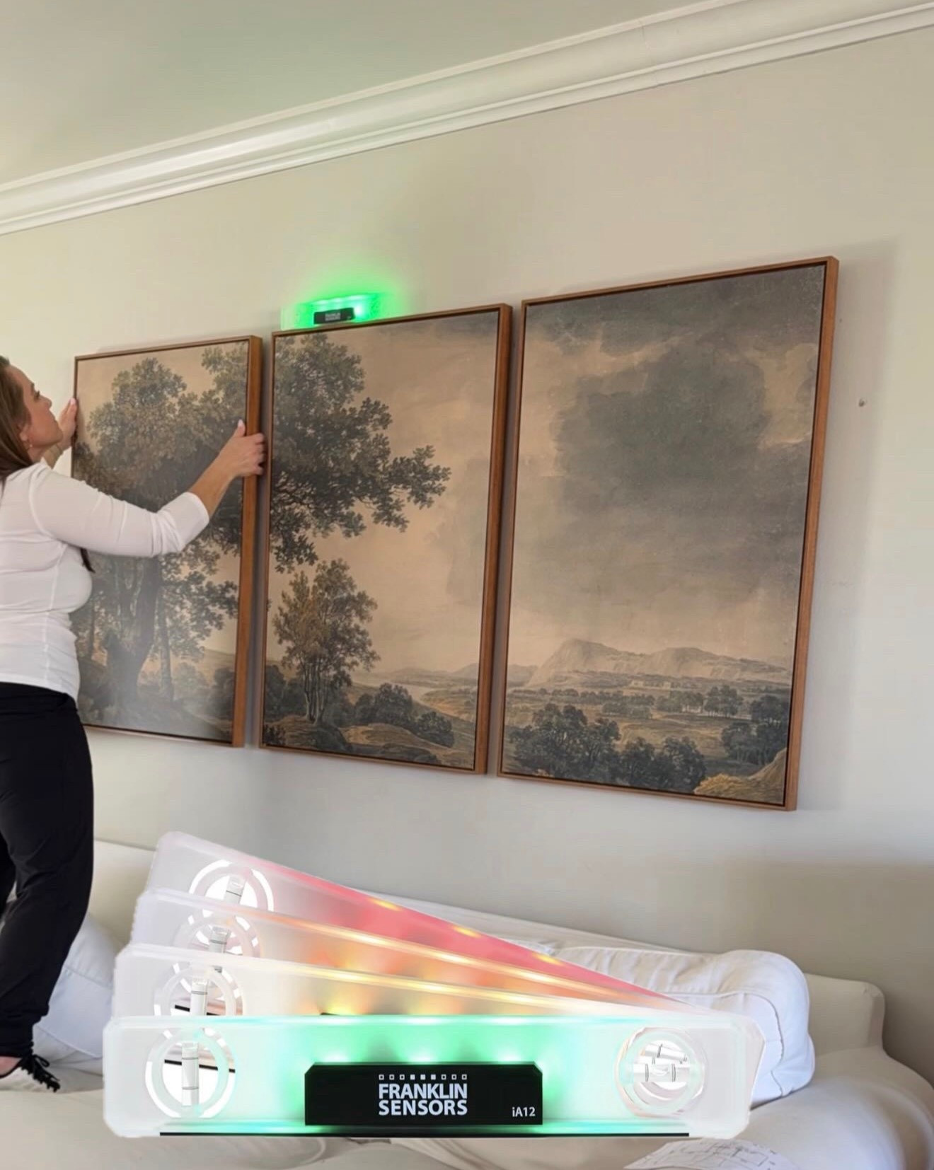 This light up level is so easy to use… turns green when it’s level- no more struggling to see the tiny bubbles!!!🙌🏼

#LTKHome #LTKFindsUnder50