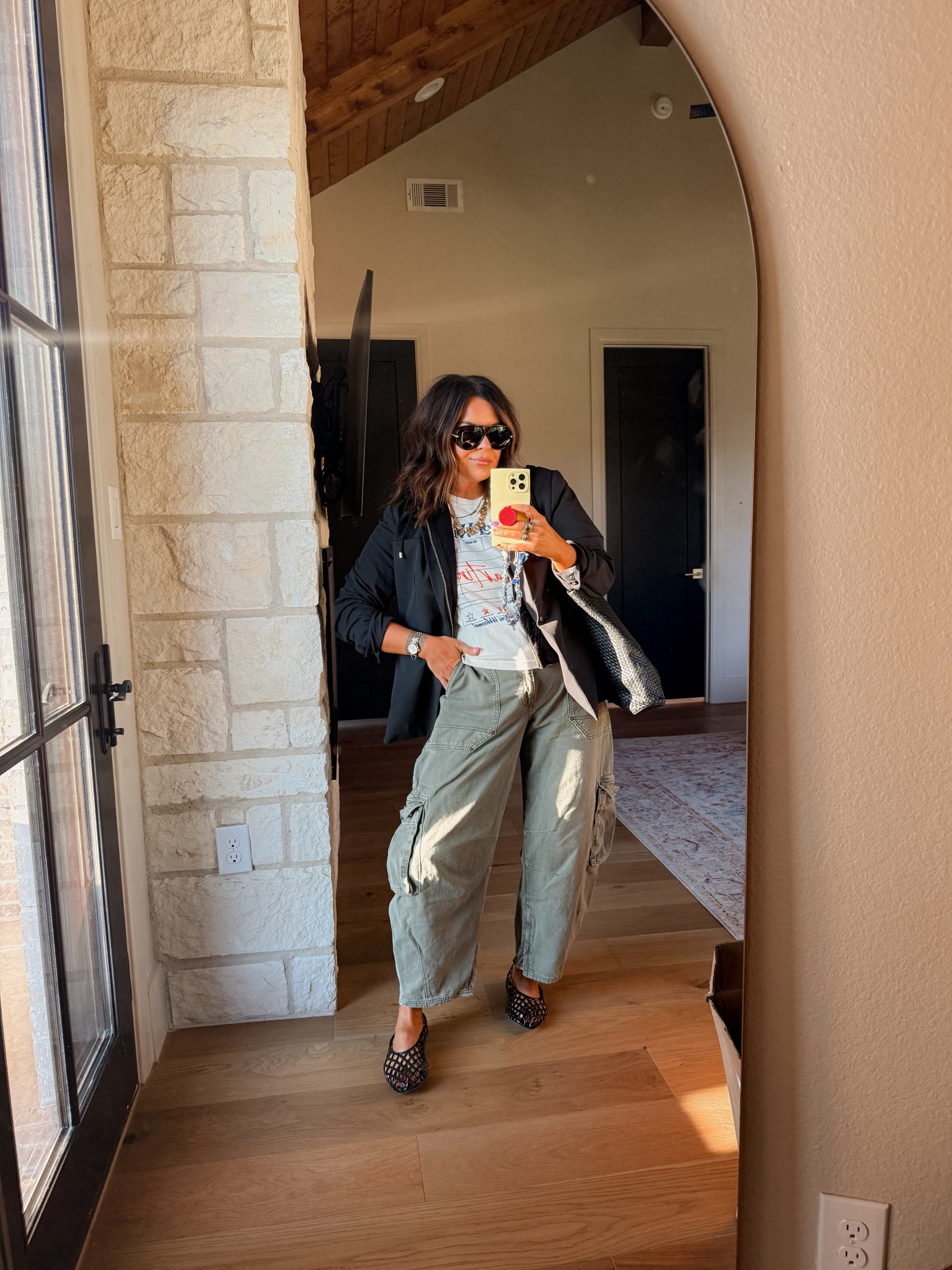 Travel Outfit

Tee is @shopbetterwith (my merch)
Convertible blazer; XL
Cargo pants: size 14 (I think these are sold out, so I’ll link up more!


#LTKFindsUnder50 #LTKMidsize #LTKStyleTip

#LTKMidsize #LTKFindsUnder50 #LTKStyleTip
