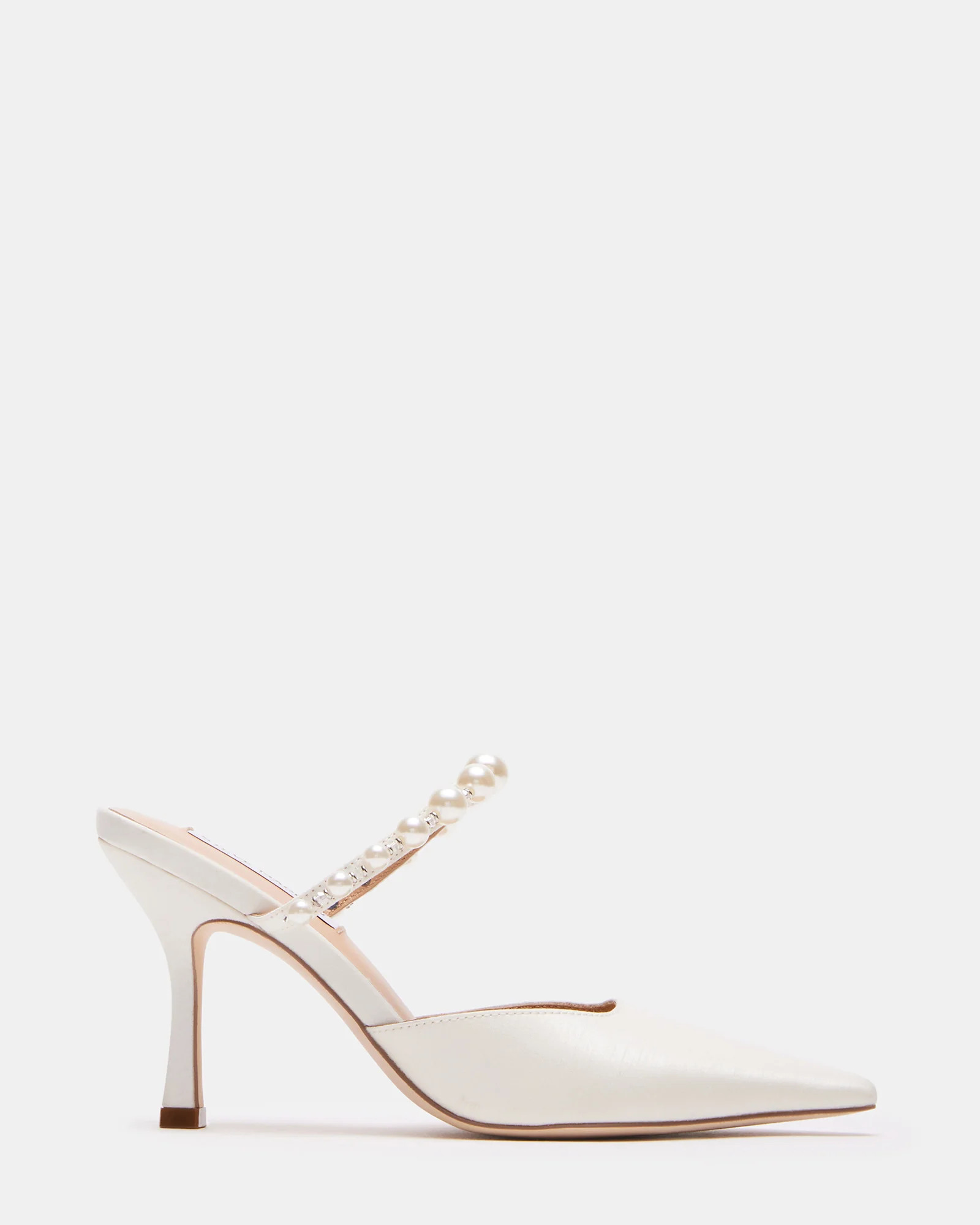 BRECKI-P White Fabric Mule Heel | Women's Designer Shoes | Steve Madden (Canada)