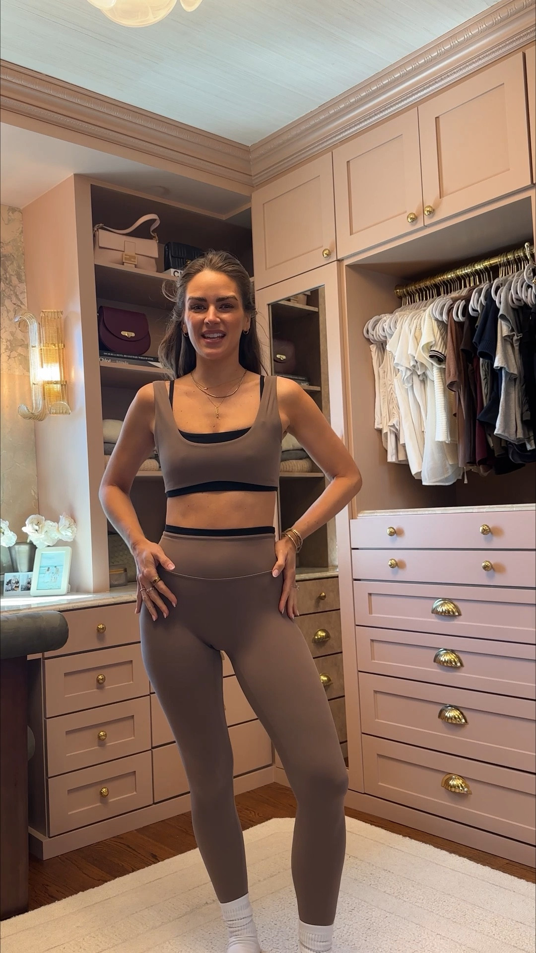 #AbercrombiePartner YPB has some of favorite go-to pieces for Spring! I love activewear and lightweight layering pieces that take me from a workout to school drop off or running errands. All looks are via @abercrombie  & I have sizing info is below.  

Workout set – small 
Crinkle Cropped Jackets – medium (for an oversized fit but could wear a small) 
Crinkle Balloon Pants - small 