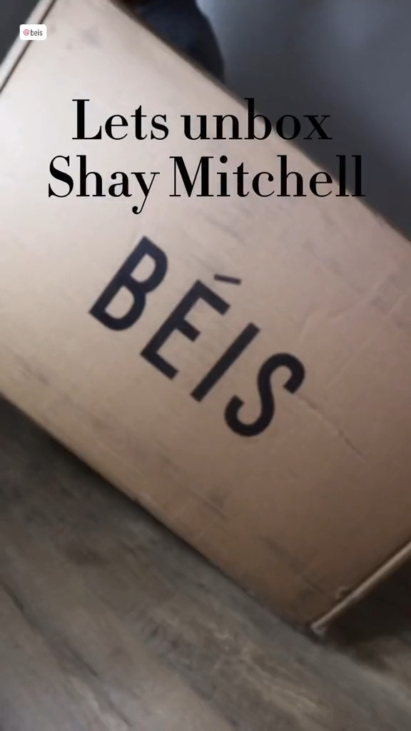 Beis Travel has the perfect luggage for your style and travel needs.

#LTKSeasonal #LTKVideo #LTKtravel