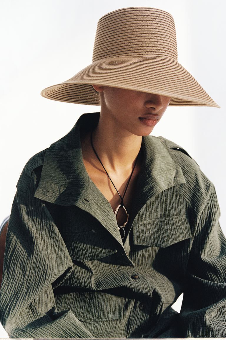 Sloping-brim straw hat - Beige - Ladies | H&M GB | H&M (UK, MY, IN, SG, PH, TW, HK)
