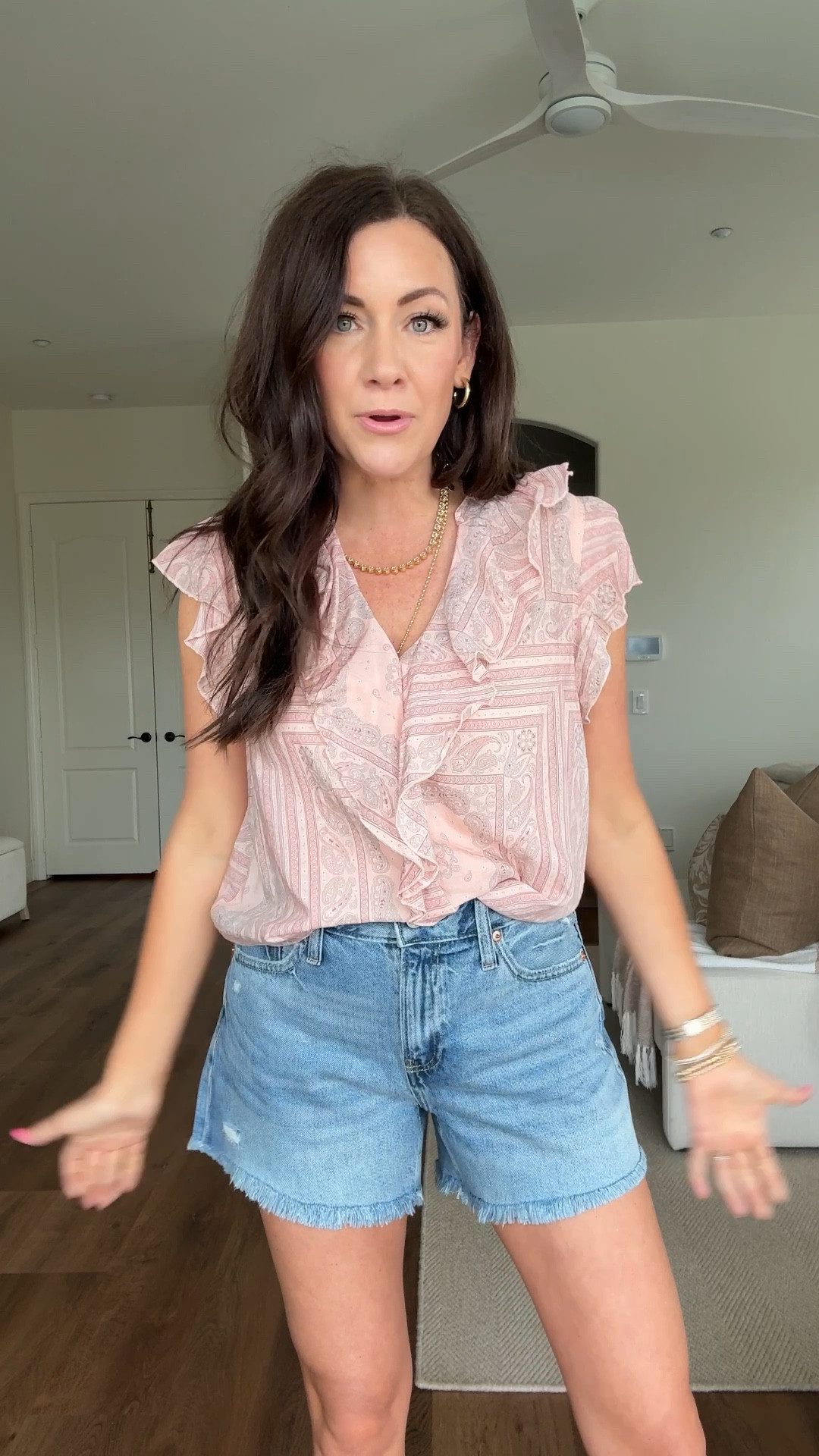 50% off gap denim shorts!!! if you can grab your size I would definitely recommend that because these are the best denim shorts!! I wear a 27 regular and this is the best price I’ve seen

#LTKFindsUnder50 #LTKSummerEdit #LTKSaleAlert