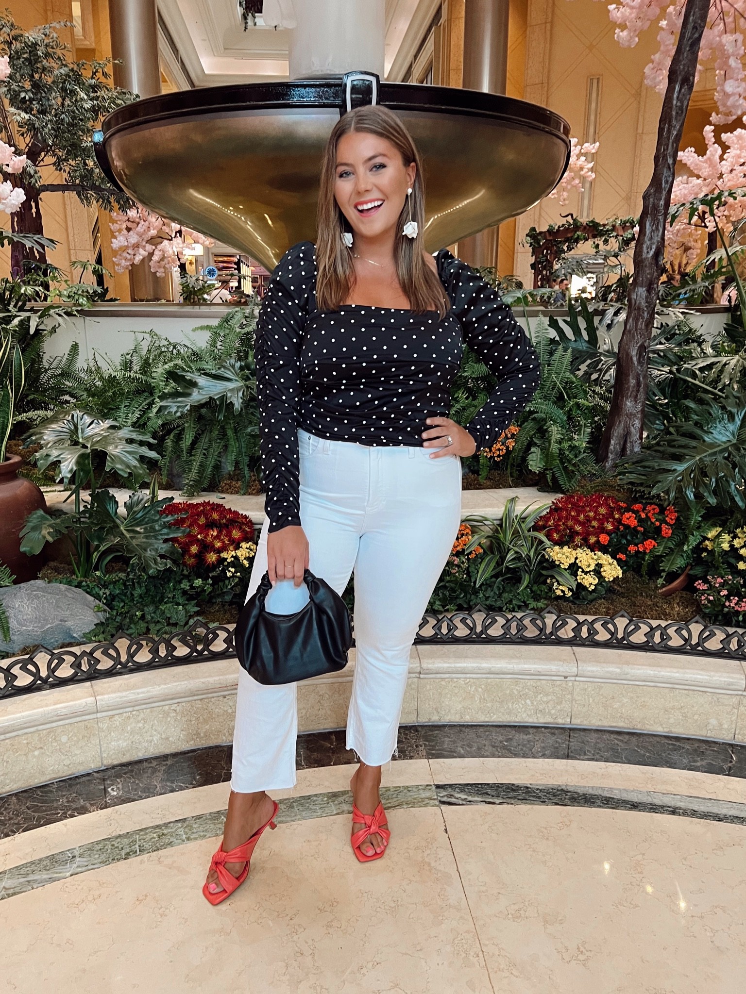 Wearing XL in top, 32R in white Demi crop jeans, size 11 in sandals - Las Vegas outfit 

#LTKcurves #LTKstyletip #LTKtravel