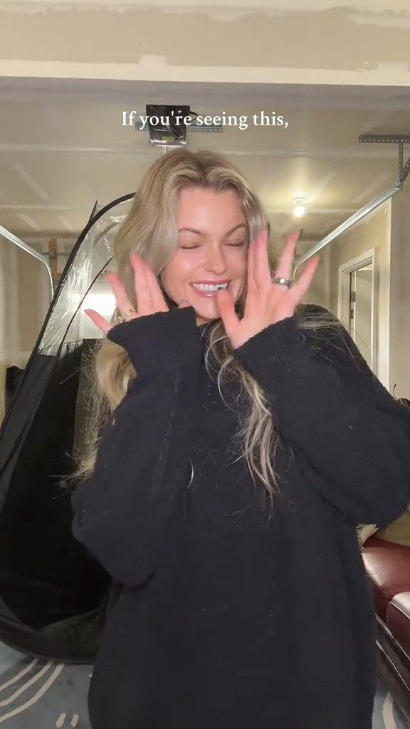 spray tan at home & thank me later 

gifts for her, gift guide, gift ideas, beauty tutorials, self tan, Amazon finds

#LTKBeauty #LTKGiftGuide #LTKHoliday