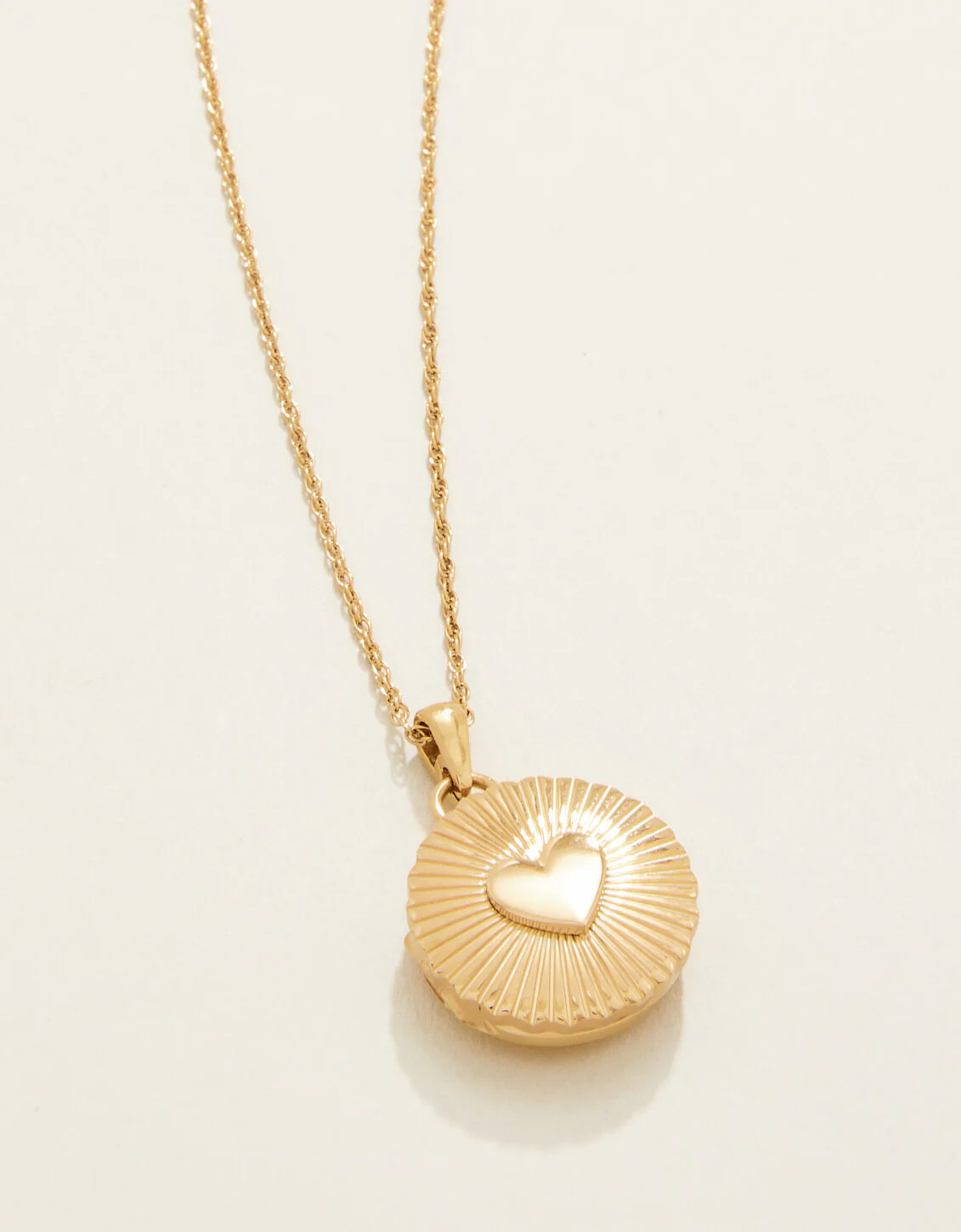 Mini Round Locket Necklace Heart | Spartina 449
