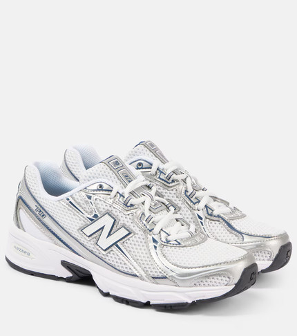 https://product-images-cdn.liketoknow.it/BLfz0aQmanuzzcjv6.DY1eddUcaiCWnixFkXflylovmA1LSw56howSj_qPY.IIXhgjOWuHDzAJKyu1thCyLZaZrEBOlvAFjTsNf5Nv0Hr92VRYXBNATN3gkC?v=2&max&height=0&width=430