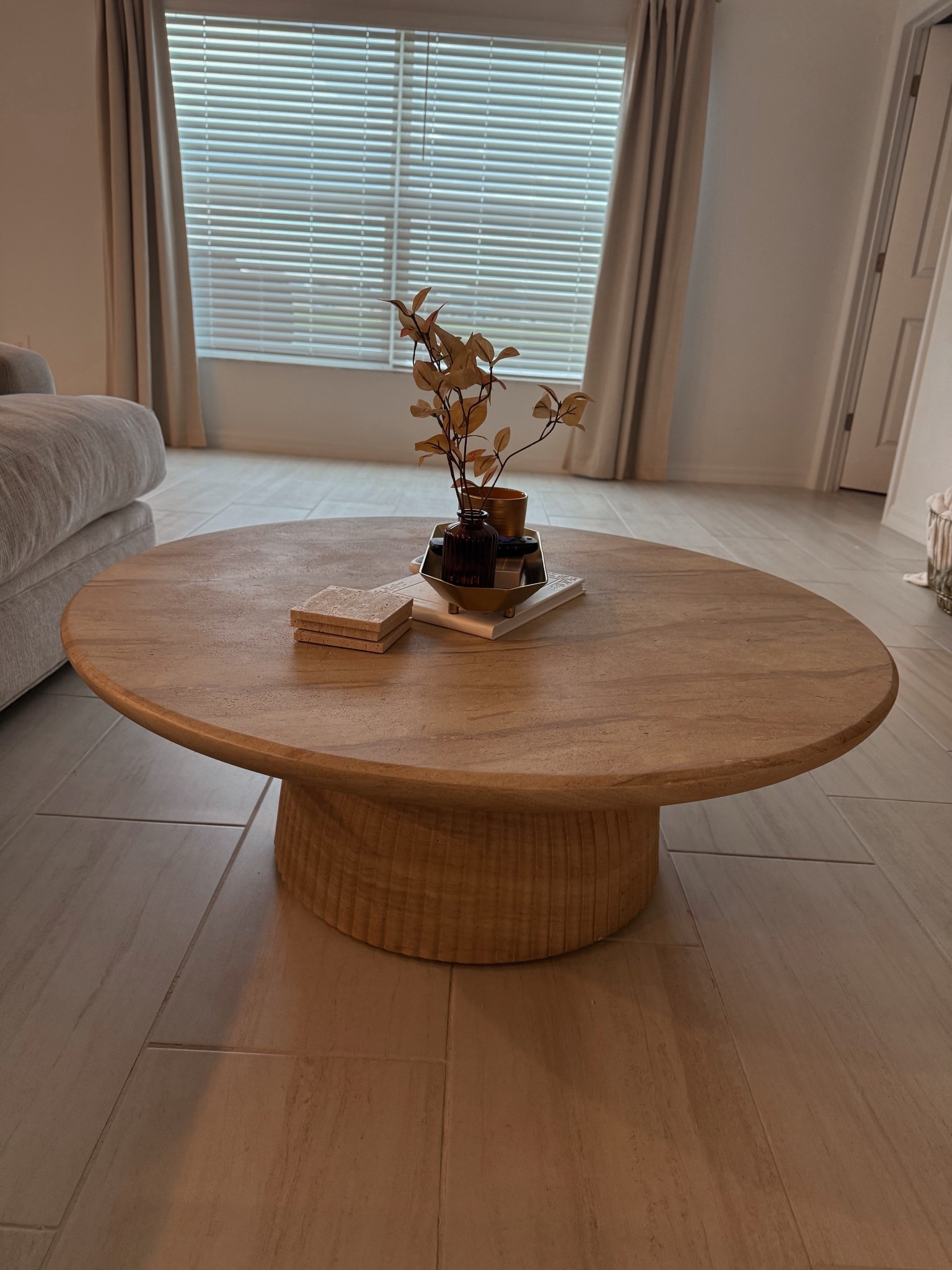 stone coffee table ☕️

#LTKSeasonal #LTKHome