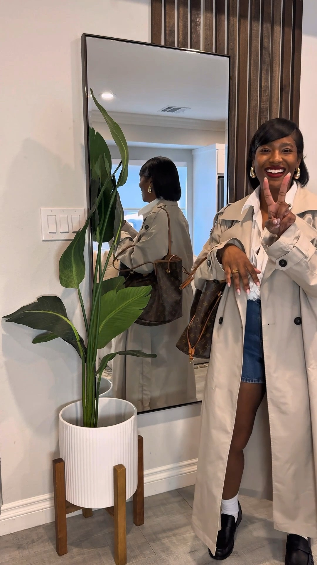 I filmed this spring look a while ago and never posted it 🤓 Had to share because it’s one of those fits that works just as well heading into fall ❤️


#LTKMidsize #LTKU #LTKFindsUnder100