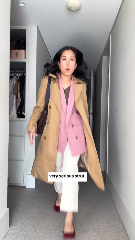 Size AU 8 in the herringbone vest, size US 4 / FR 36 in the pink blazer and the trenchcoat, size US6 in the activewear pieces at the beginning, size US2, short, in the trousers. Use my code VIRGINIA40 for US$40 off my shoes.

#LTKstyletip #LTKVideo #LTKworkwear