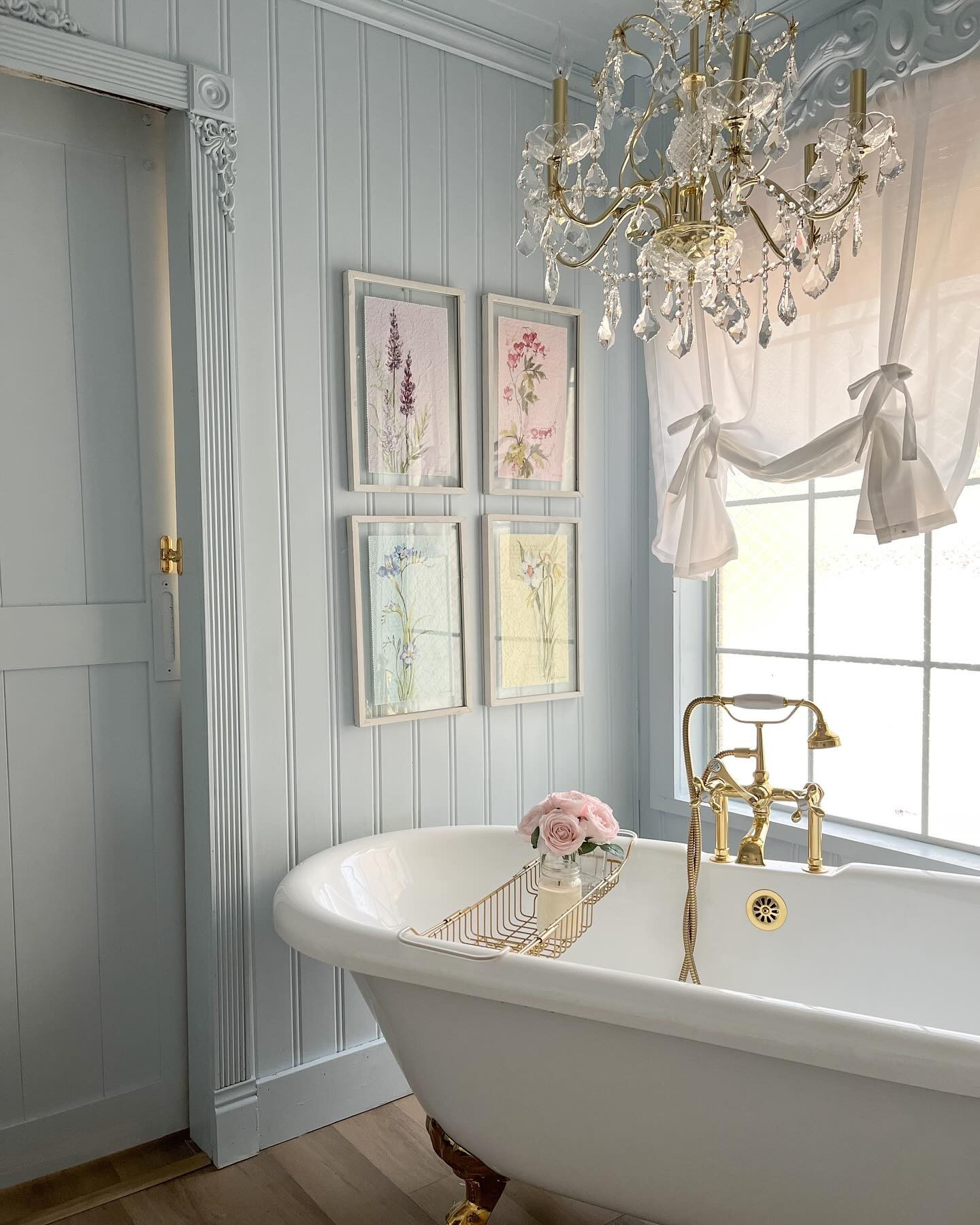 This DIY bathroom makeover has been one of my favorites! I absolutely love how peaceful and relaxing it feels now. The prints from Antique Farmhouse and this gorgeous bathtub from Vintage Tub and Bath truly complete the space. Comment “SHOP” if you’d like links to these items!

#BathroomRenovation #BathroomDesign #HomeImprovement #DIYBathroom #BathroomInspiration #BathroomGoals #HomeRenovation #BathroomDecor #DreamBathroom #VintageBathroom