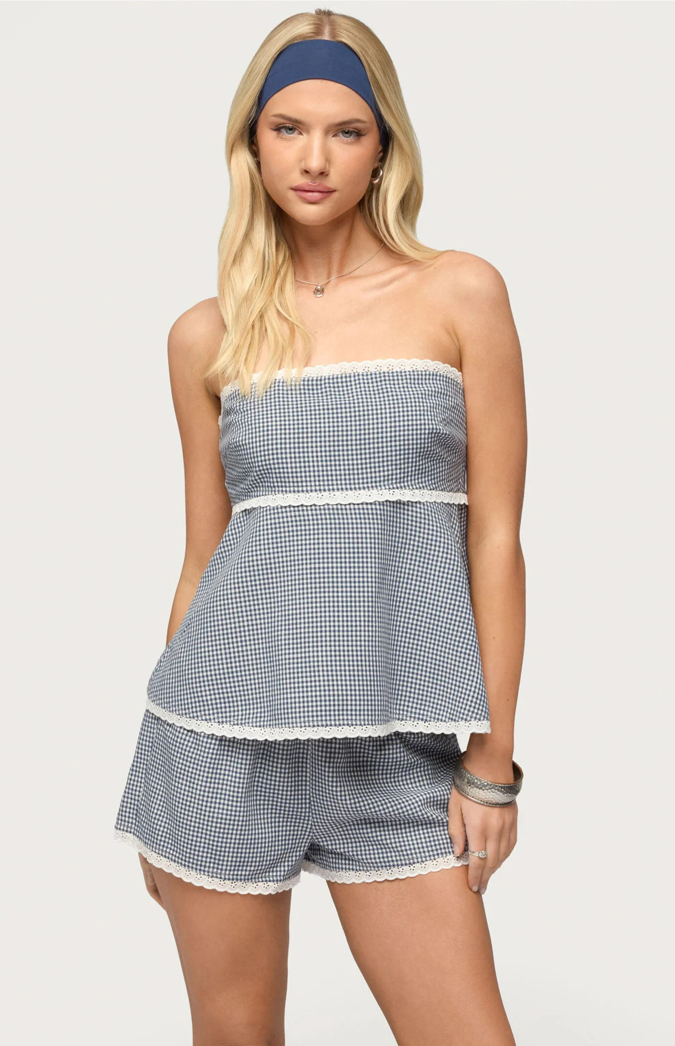 Edikted Women's Ellie Lacey Ginghman Strapless Top in White/Navy - Size Medium | PacSun