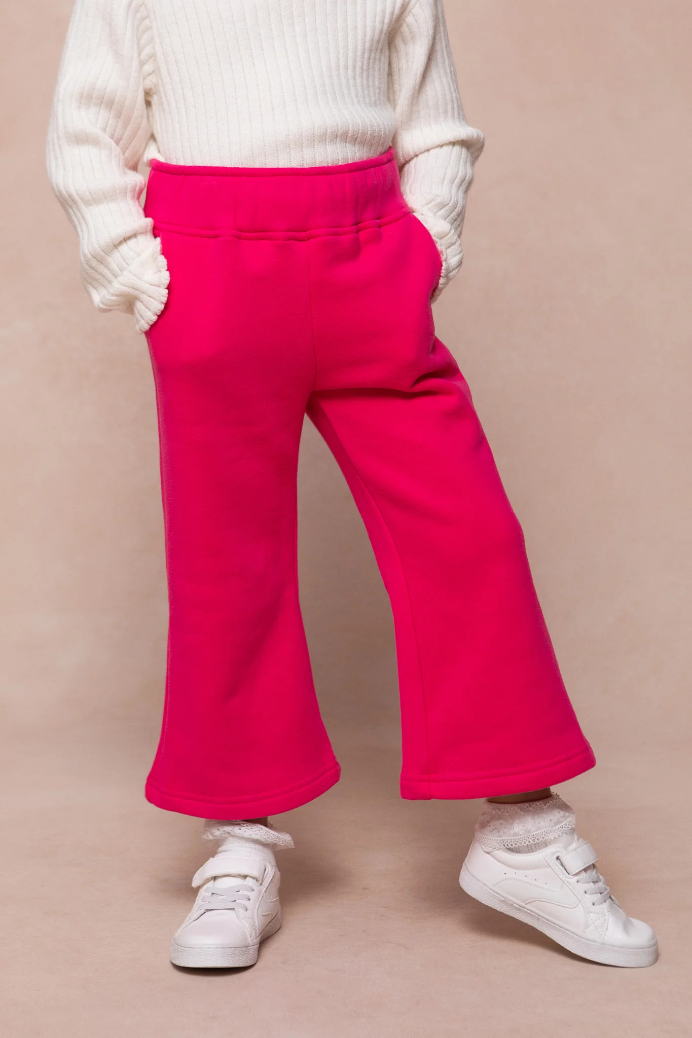 Mini Ivy Jewel Heart Sweatpants in Pink | Ivy City Co
