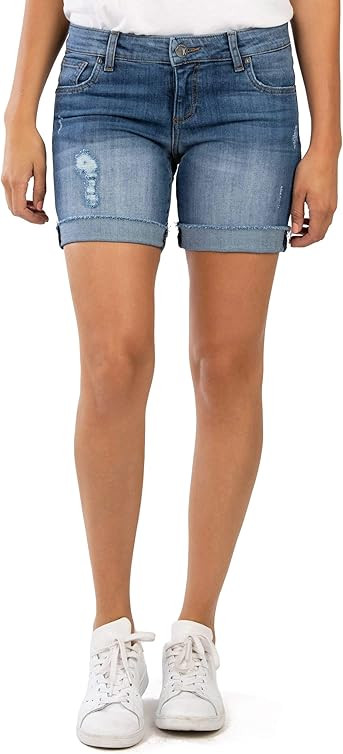 Amazon Essentials Women's Classic-Fit Short-Sleeve V-Neck T-Shirt, Multipacks | Amazon (US)