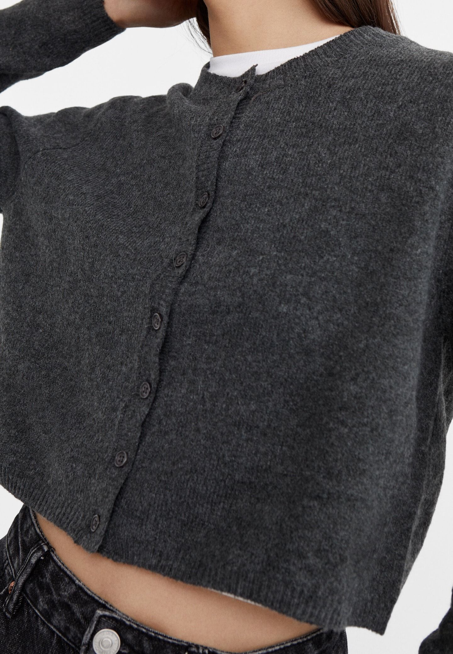Soft-touch knit cardigan with buttons | Stradivarius (UK)