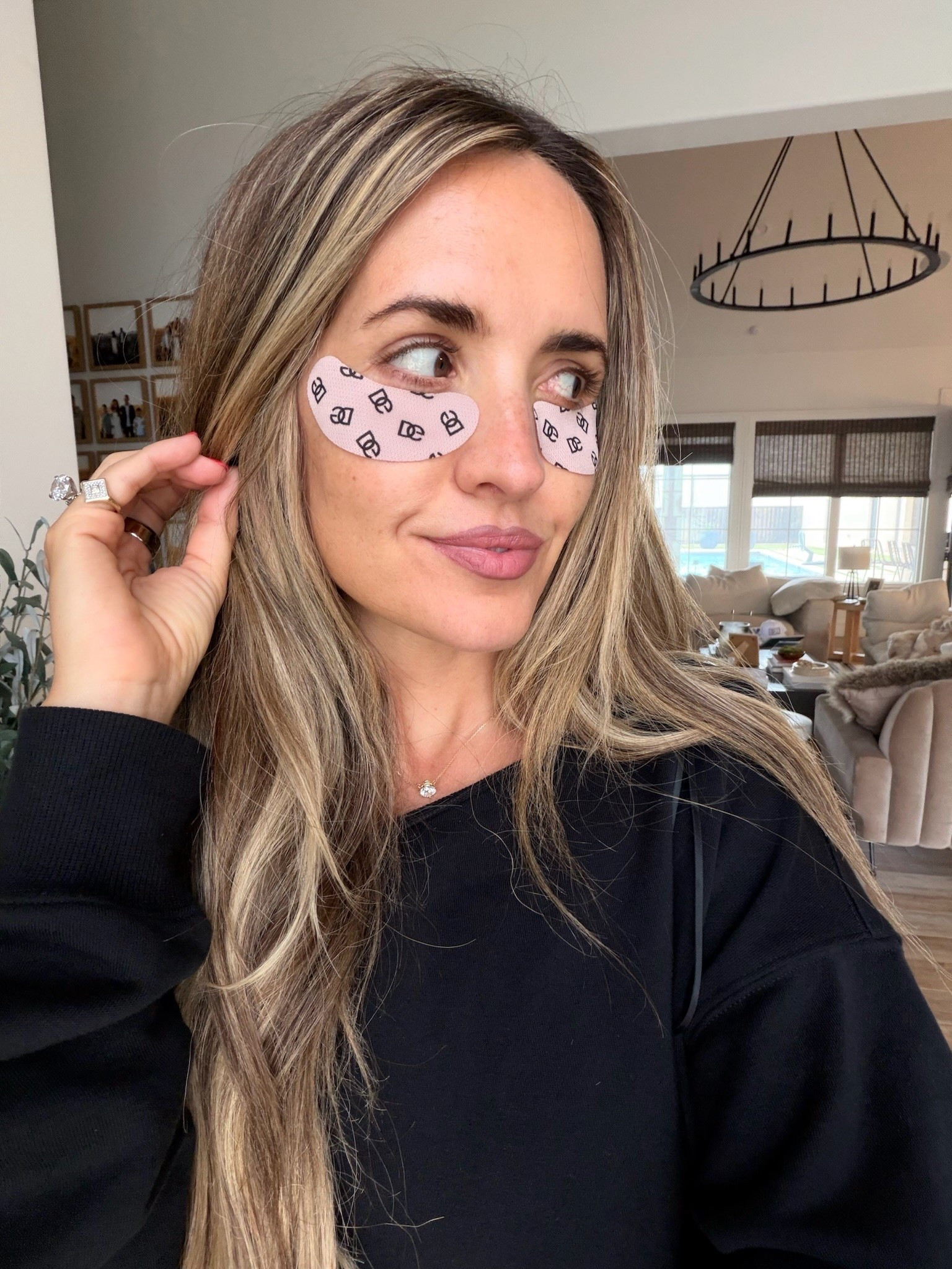 Eye patches, Nsale, beauty must haves, skincare must haves

#LTKBeauty #LTKSaleAlert #LTKgrwm