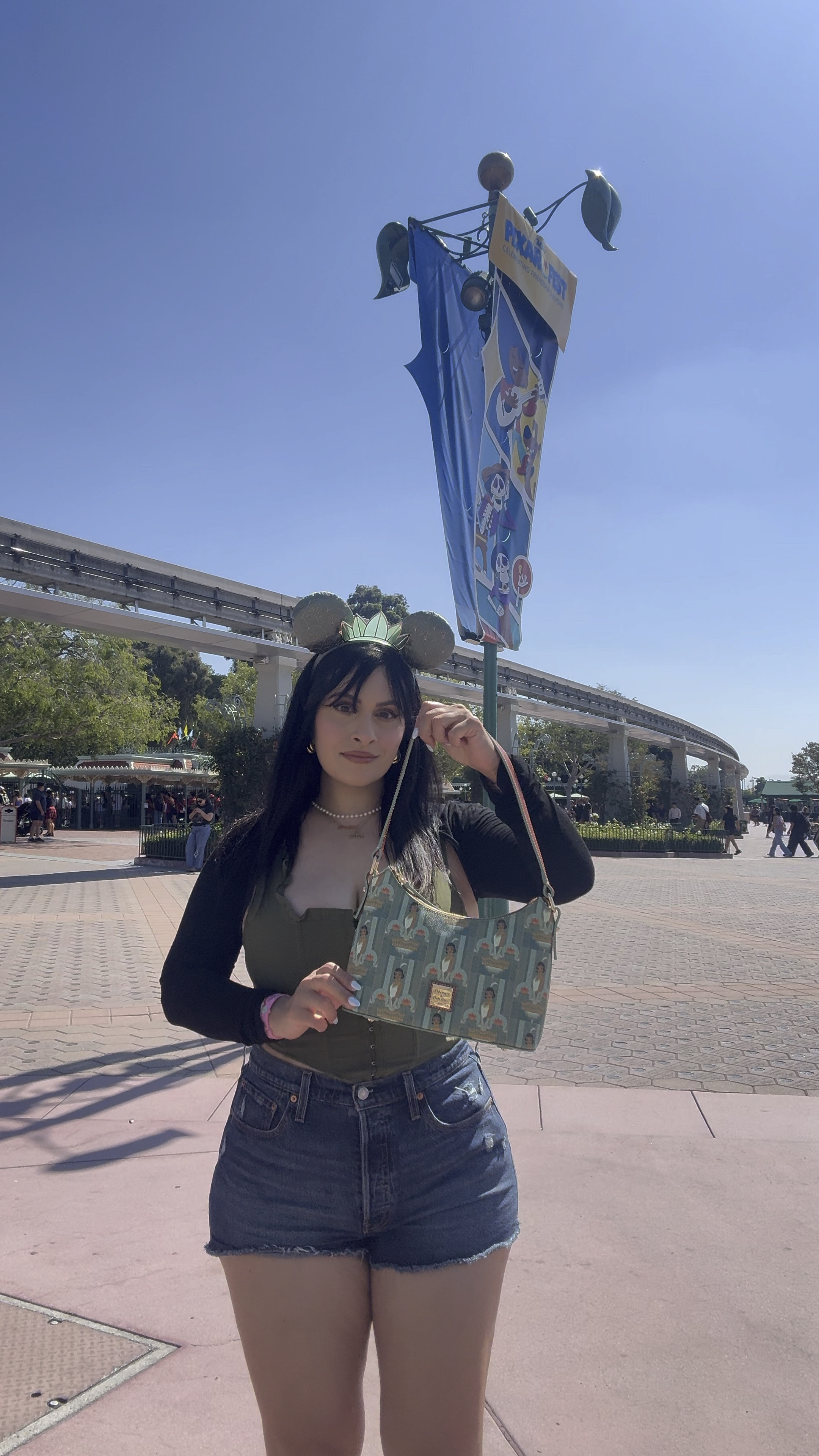 Tiana Parks fit (similar top- I found my top on forever 21 but it’s sold out so I found two similar) #disney 

#LTKFindsUnder50 #LTKItBag #LTKStyleTip