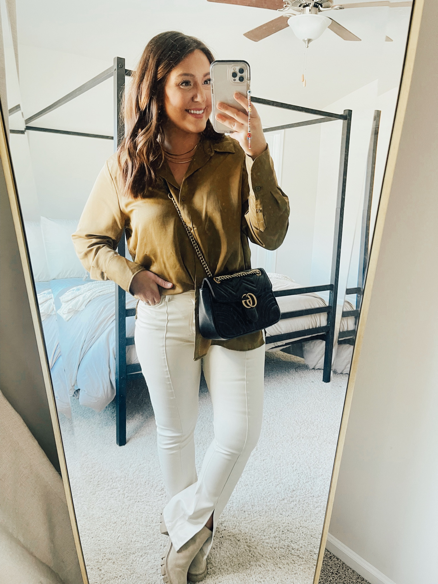 I’m kinda obsessed with the front slit on these pants and I’m loving these new trends! 

#LTKSeasonal #LTKFind #LTKunder100