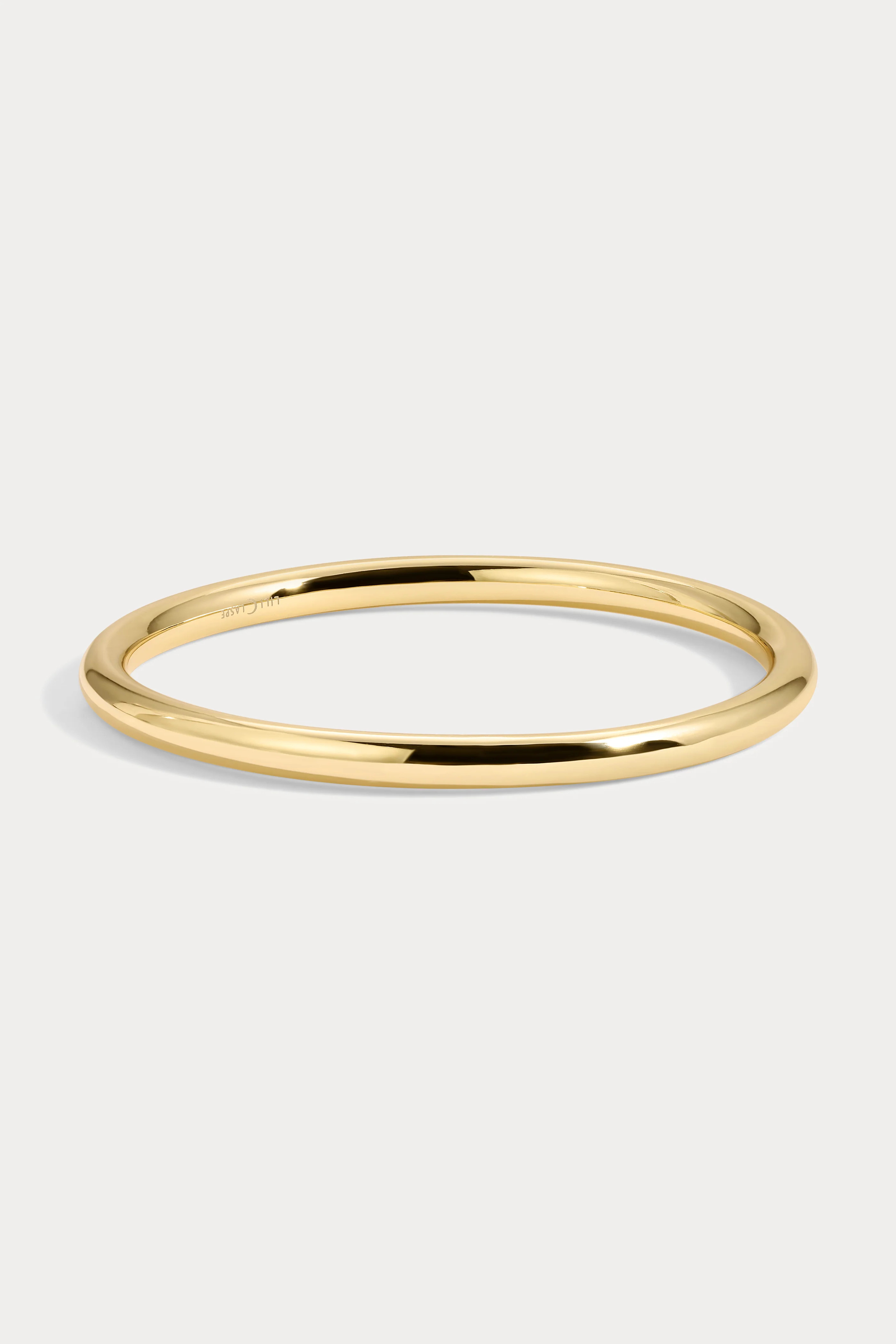 Small Maren Hollow Tube Bangle | Lili Claspe