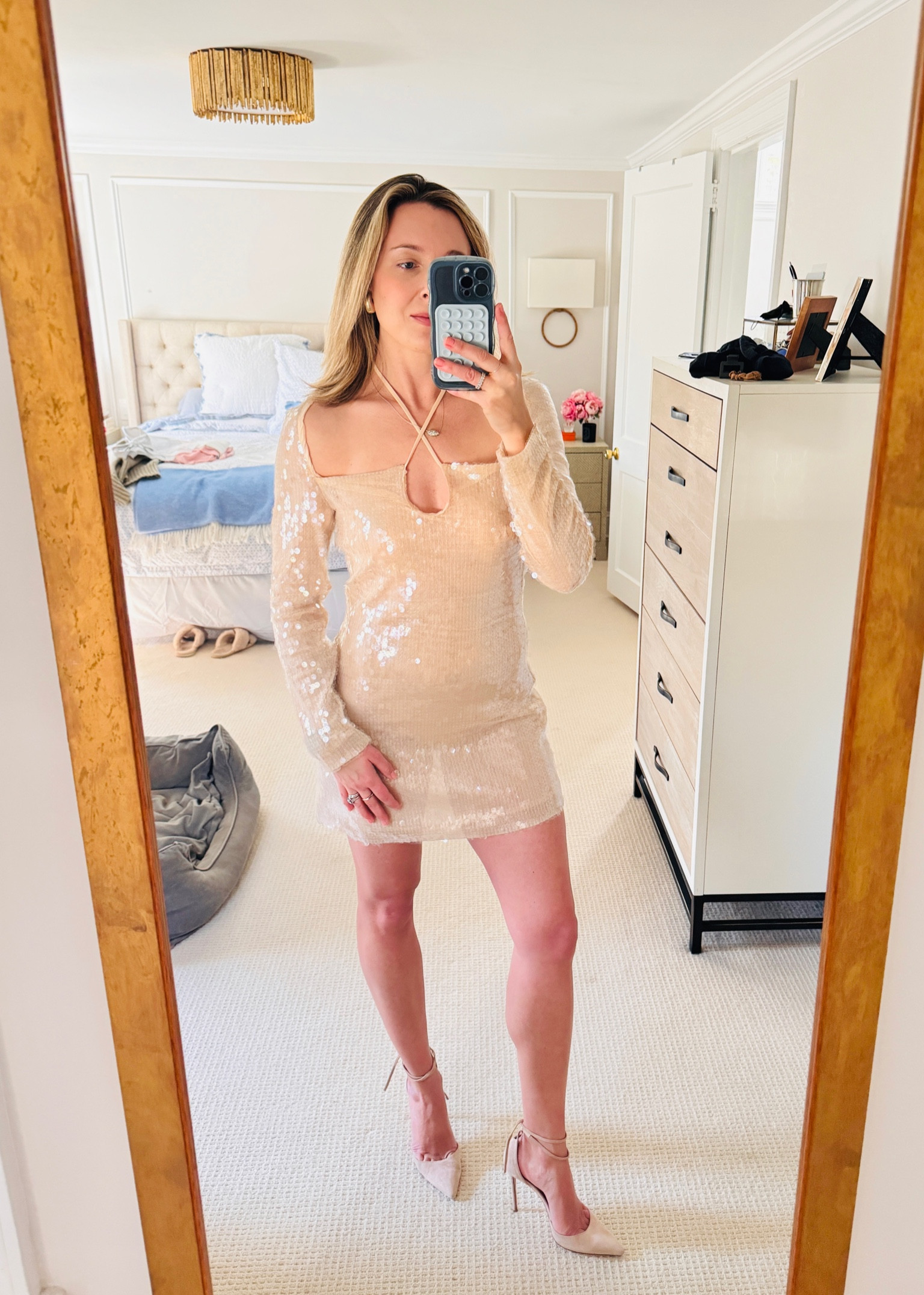 The sexiest lil sequin  dress

#LTKstyletip #LTKparties #LTKSeasonal