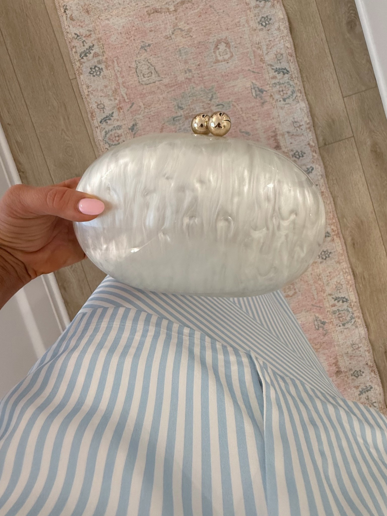 How cute is this acrylic clutch??? Snagged at Target for a wedding next month!

#LTKTravel #LTKSaleAlert #LTKSeasonal