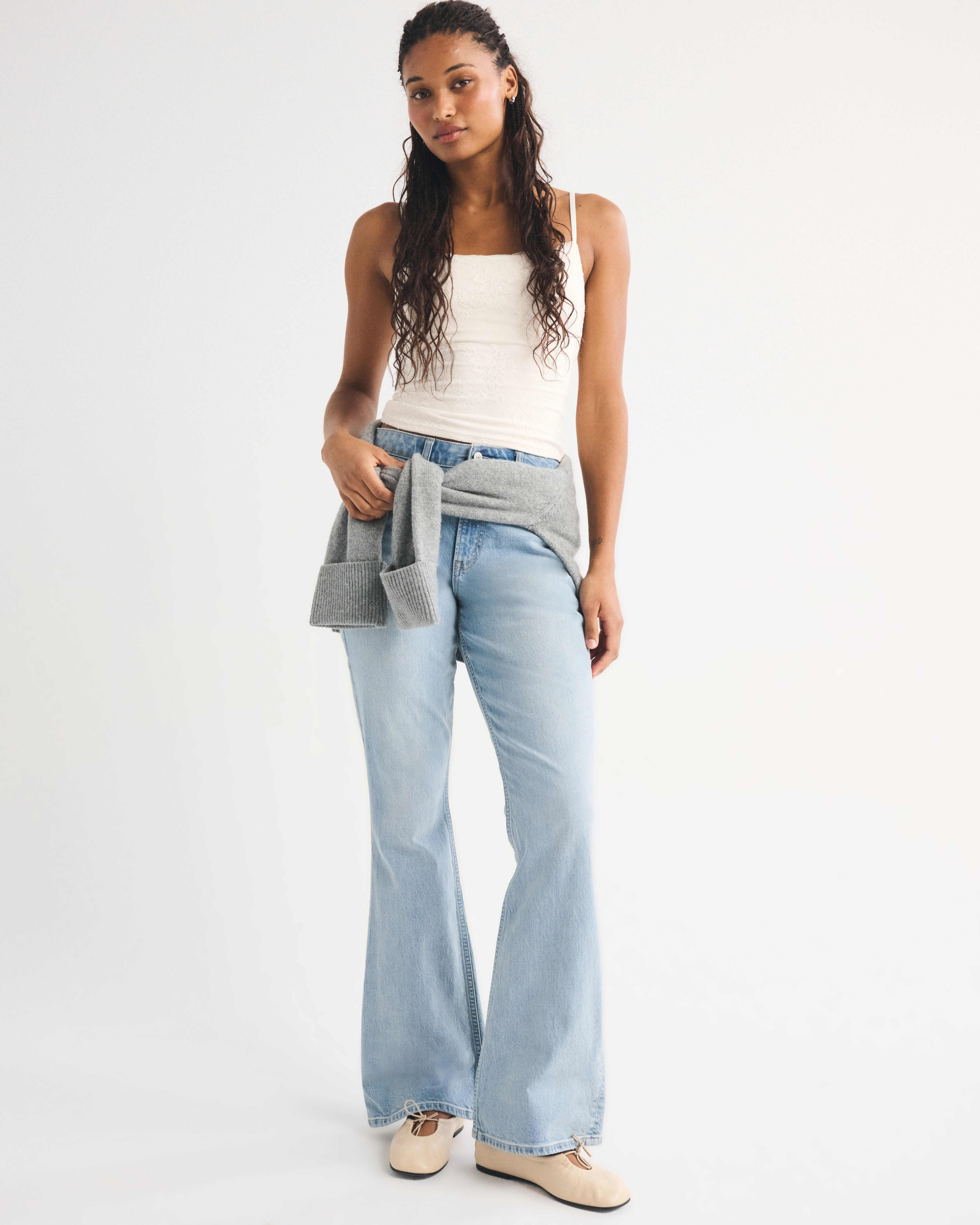 Curve Love High Rise Bootcut Jean | Abercrombie & Fitch (US)