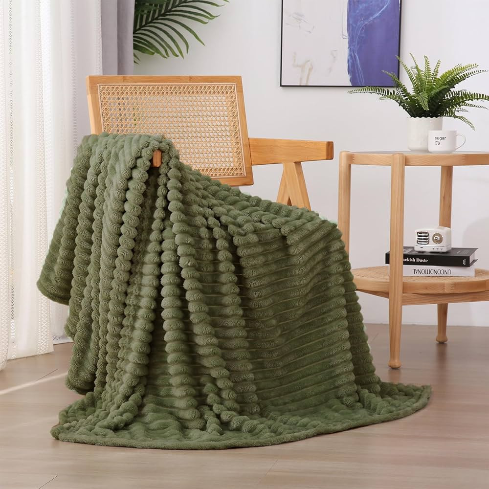 Olive Green Fleece Throw Blanket 50”×60” for Couch Sofa Bed,Super Soft Cozy Plush Microfiber... | Amazon (US)