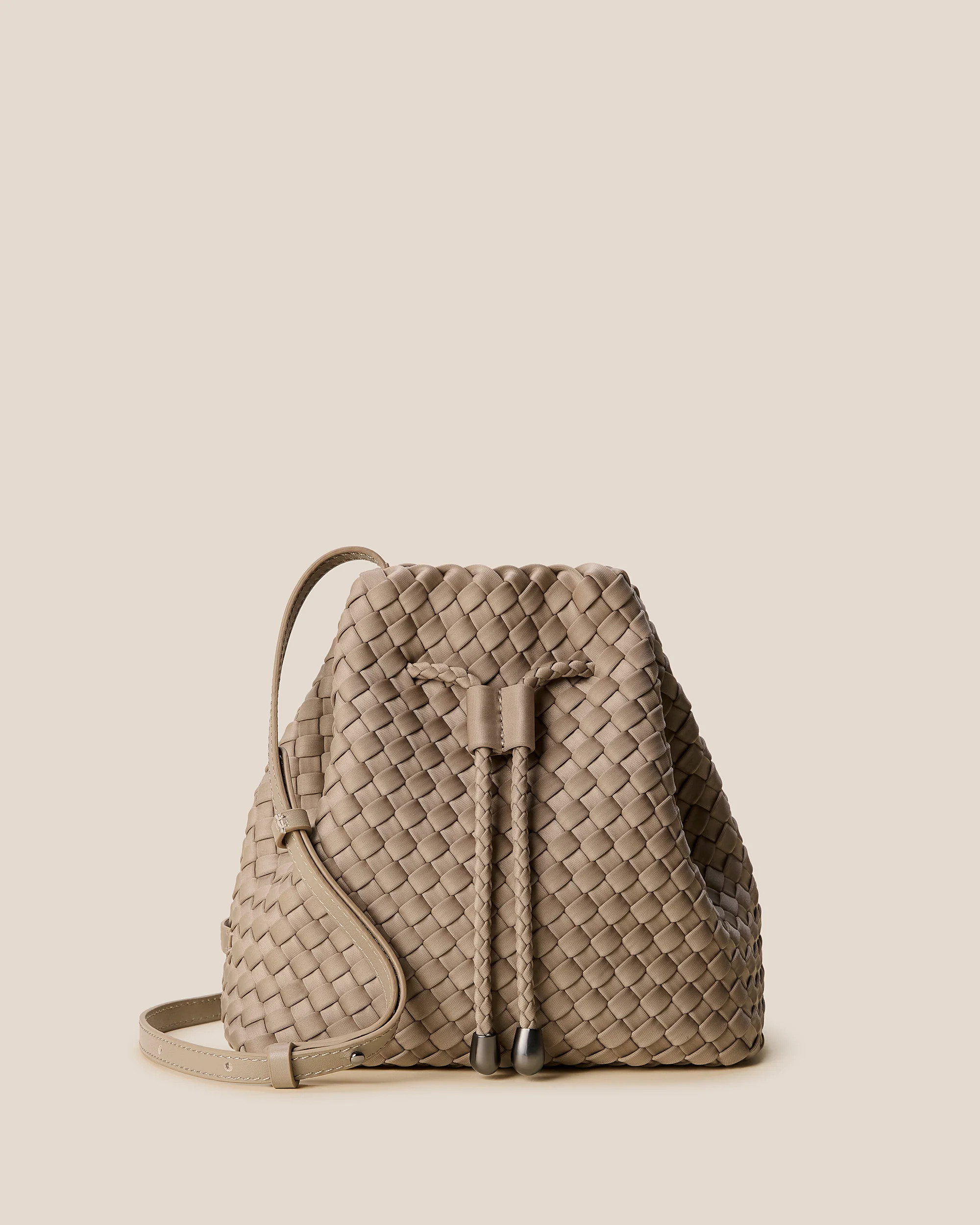 Gramercy Medium Bucket | Cashmere | Naghedi