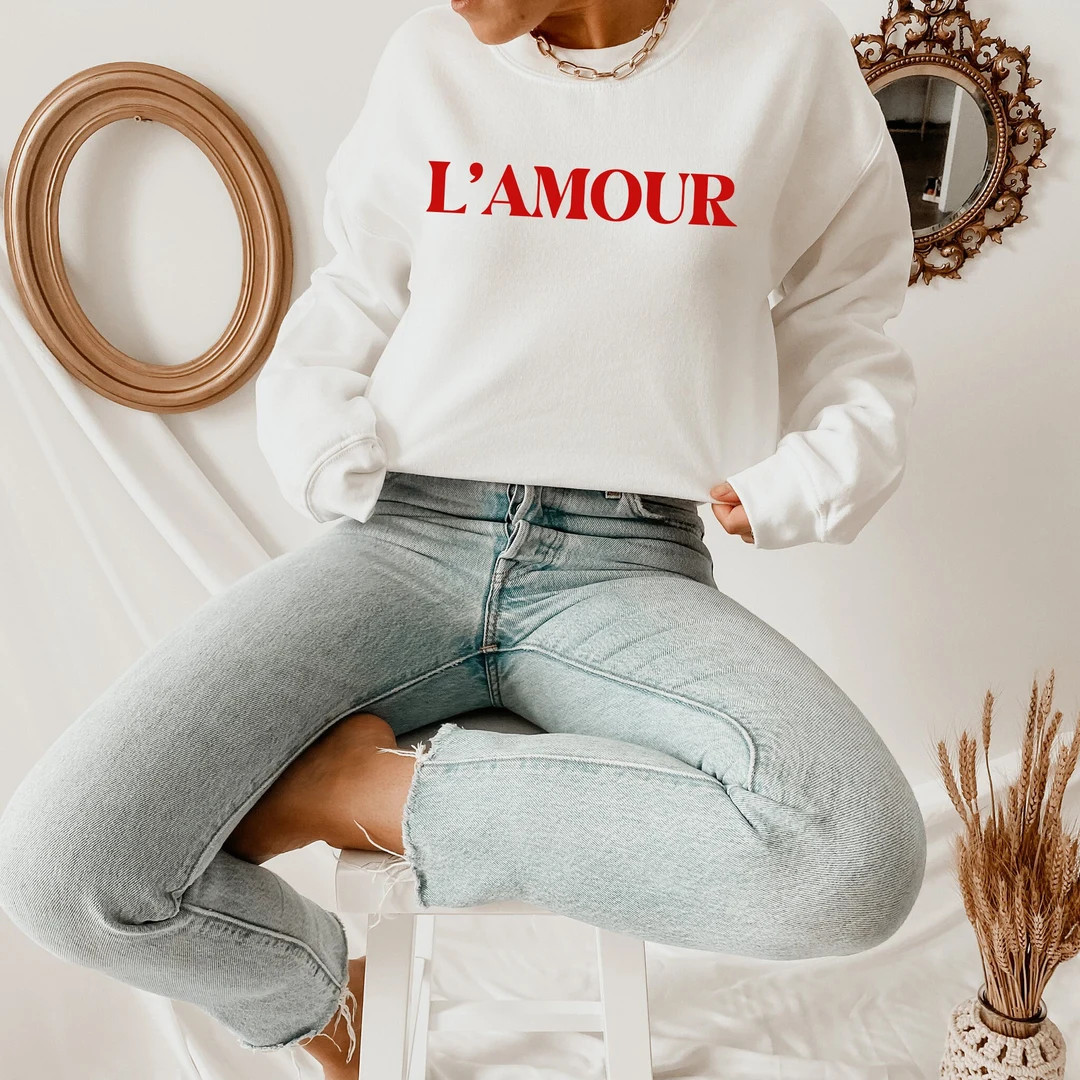 L'amour Sweatshirt | More Colors | Amour Sweatshirt | Amour Shirt | French Sweatshirt | Travel Sw... | Etsy (US)