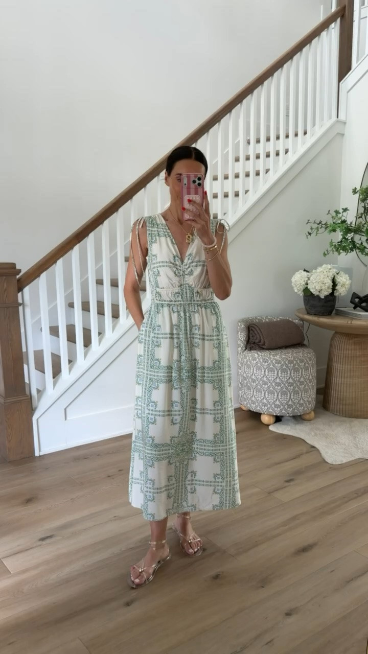 TARGET CIRCLE DEAL DAYS
Beautiful summer dress 40% off, I'm in XS.

#LTKootd #LTKSaleAlert #LTKOver40