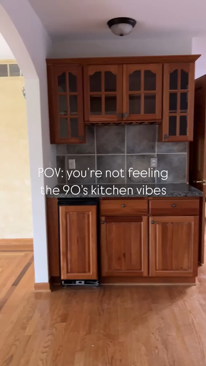 Talk about a GLOW UP ❤️‍🔥❤️‍🔥 I can’t believe I built this space with my own two hands 🥹 I had a vision for this space when we first walked through the house, and it was so amazing to watch it come to life!!