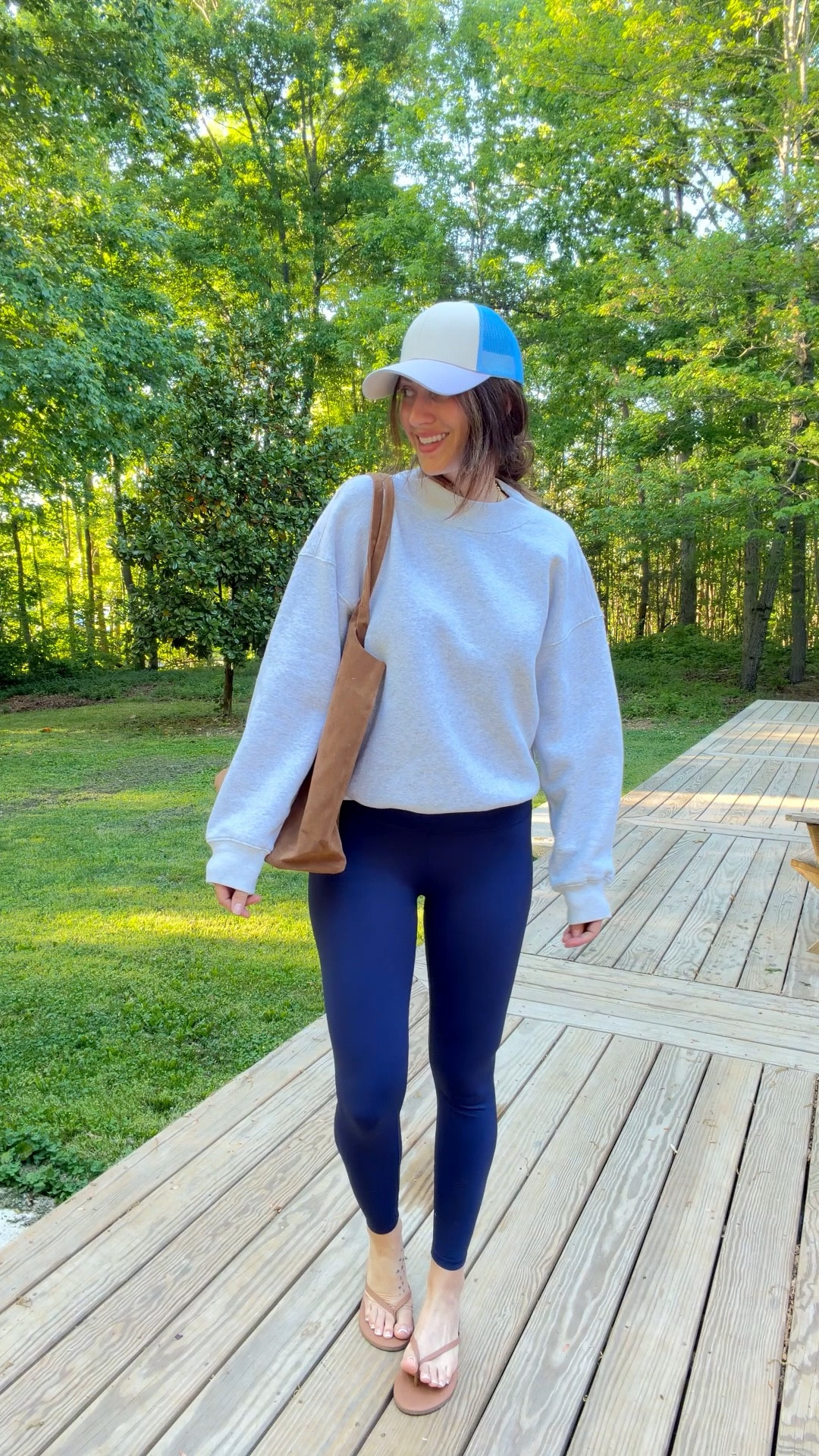 easy spring leggings outfits 

#LTKootd