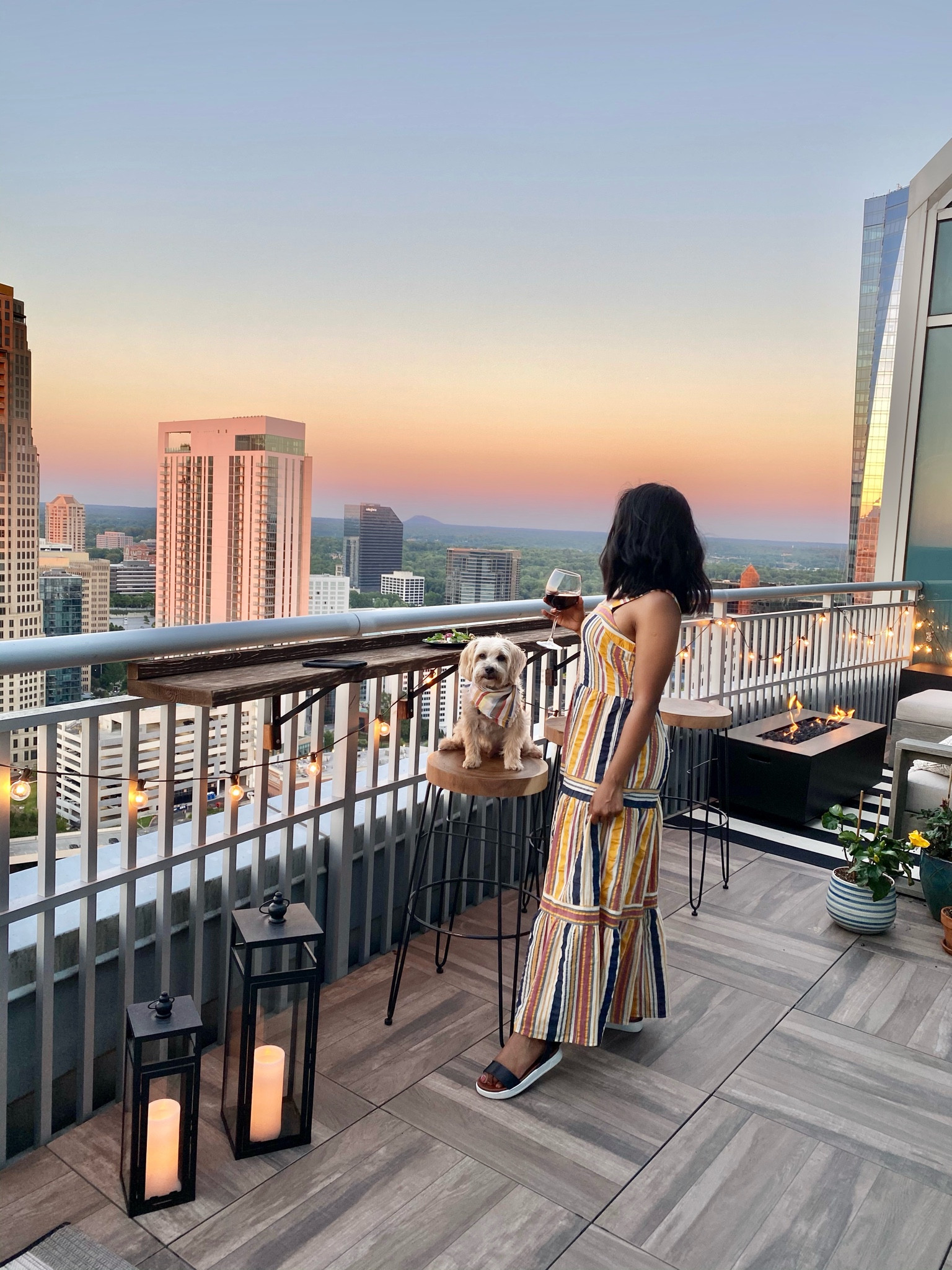 Outdoor balcony idea: floating bar is space saving and can be put on your patio railing. 

#LTKHome