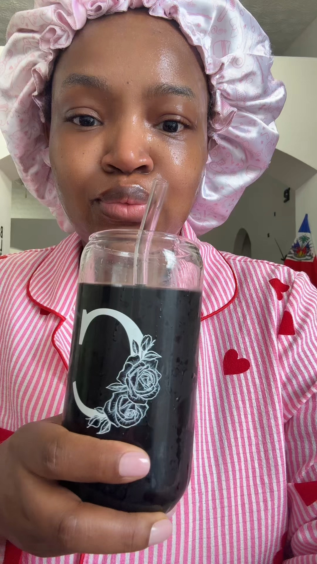 Listen to me carefully… ADD. LIQUID. CHLOROPHYLL. 💚✨

Hydration plus chlorophyll first thing in the morning just hits different.

Supports digestion.
Freshens from the inside out.
Helps you stay consistent with your wellness goals.

It’s a tiny shift that supports your big glow up. I added the one I use to my links so you can try it too.

#WellnessRoutine #HealthyInsideOut #DailyGlow #GutAndGlow #MomLifeWellness #GreenDrink #HealthyChoices #ShoppingWithPriiincesss #Atlantamom #Atlantabloggers #Atlantablogger #AtlantaCreator #Atlantacontentcreators #Atlantacontentcreator


#LTKSpringSale #LTKmorningroutine #LTKselfcare