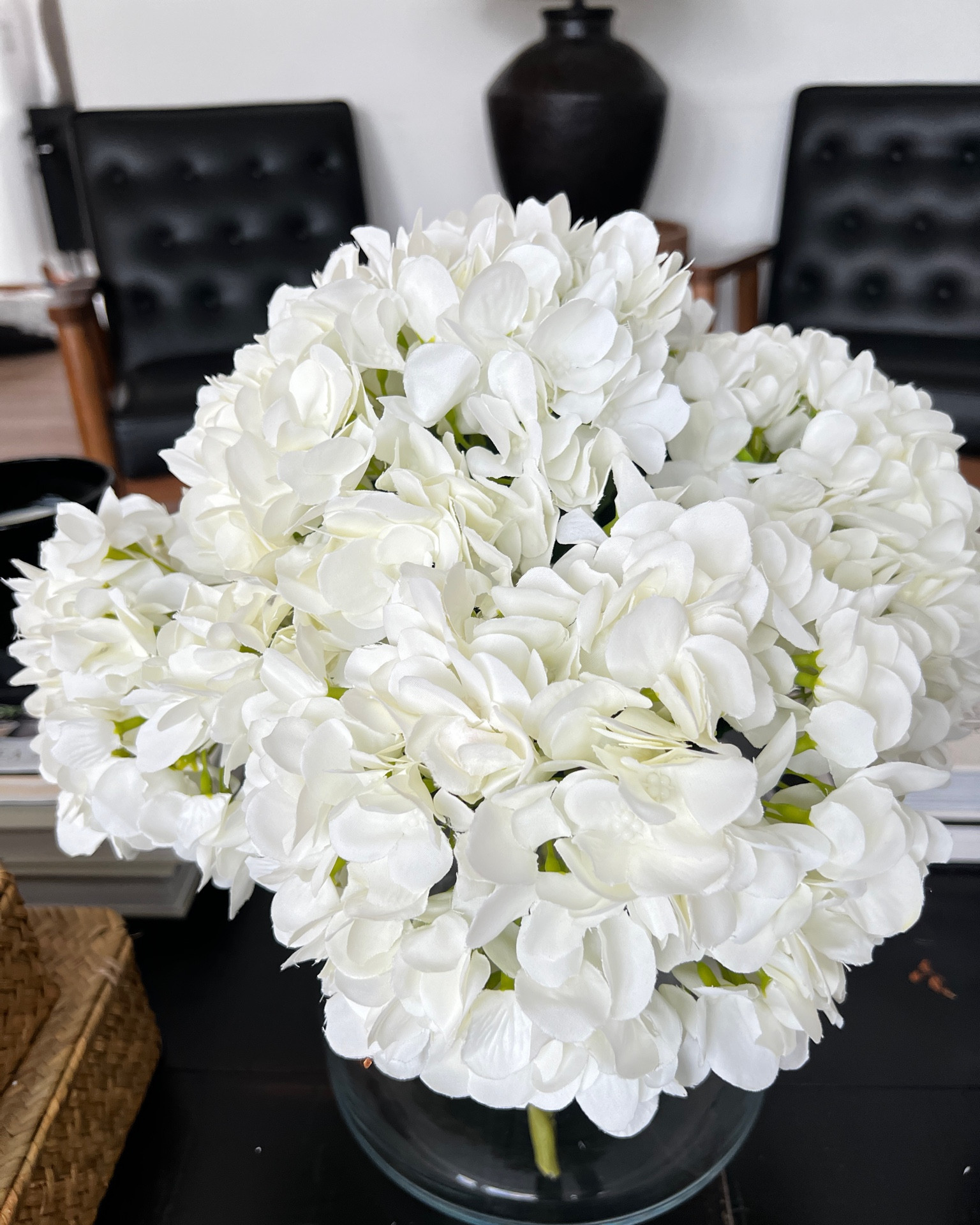 Realistic Faux Hydrangeas 

#LTKHome #LTKSummerSales #LTKStyleTip