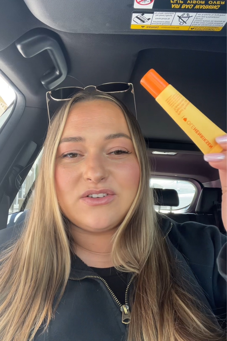 the perfect summer scented lip balm!!

#LTKbeauty