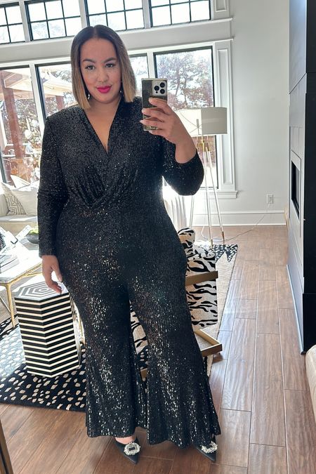 Love this sequin jumpsuit from Eloquii and it’s snatching everything! Wearing a size 18 

#LTKplussize #LTKHoliday #LTKmidsize
