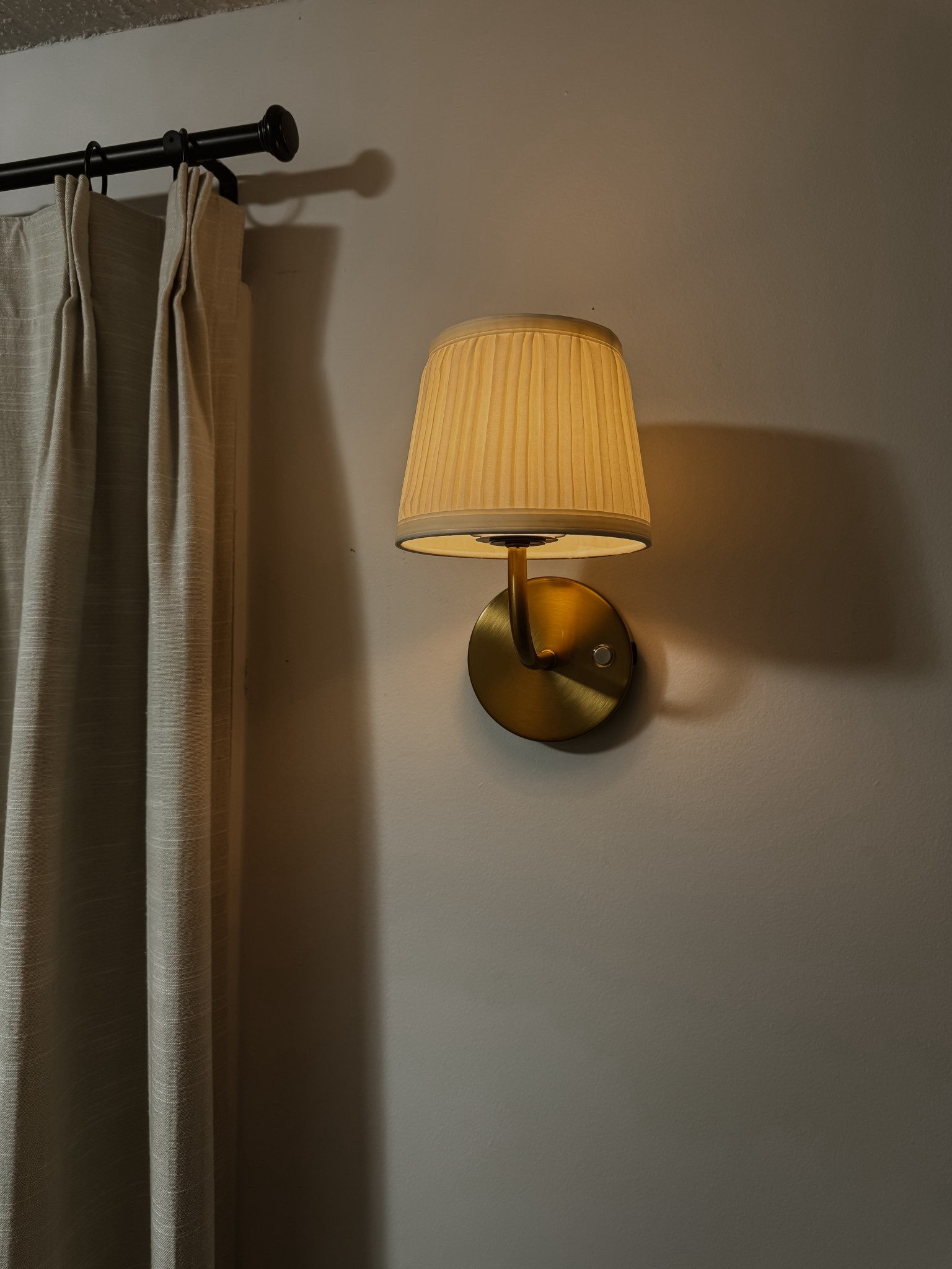 These battery operated wall sconces are 🤌🏼 chefs kiss 

#LTKhome #LTKcanada #LTKsale