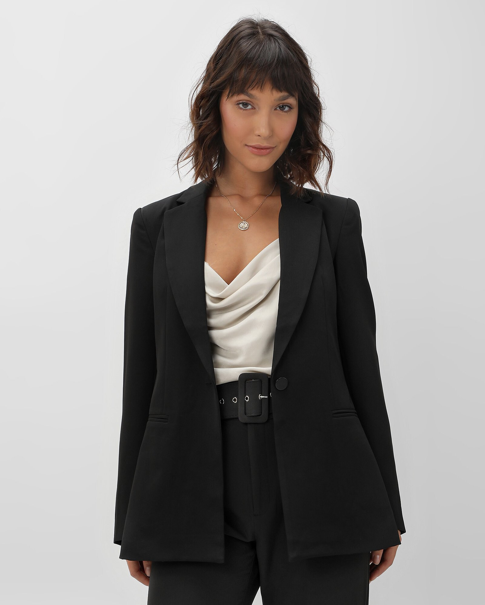 Blazer feminino alfaiataria preto | AK by Riachuelo | Riachuelo (BR)