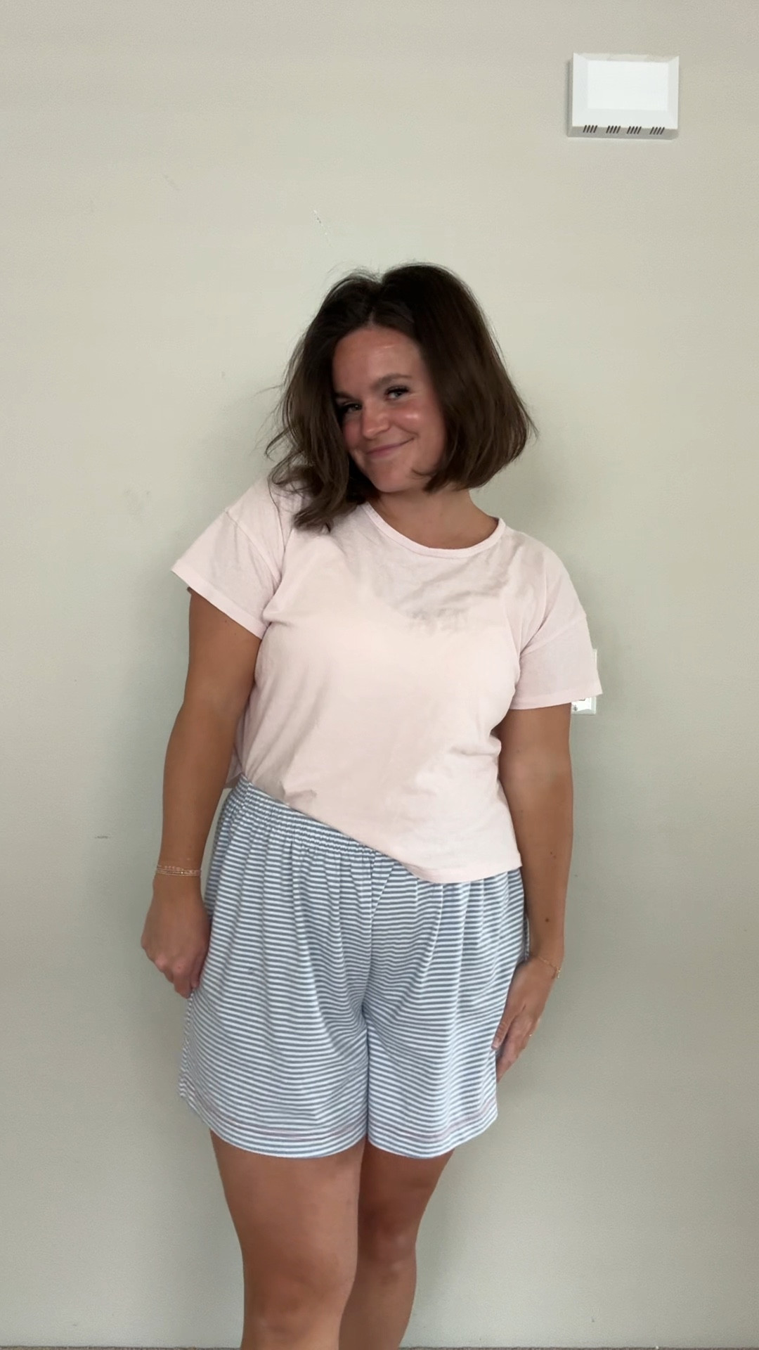 my comfy fit of the day. Perfect boxy fit tee and COMFIEST longer boxer shorts. wearing a large on top and xl in bottoms!